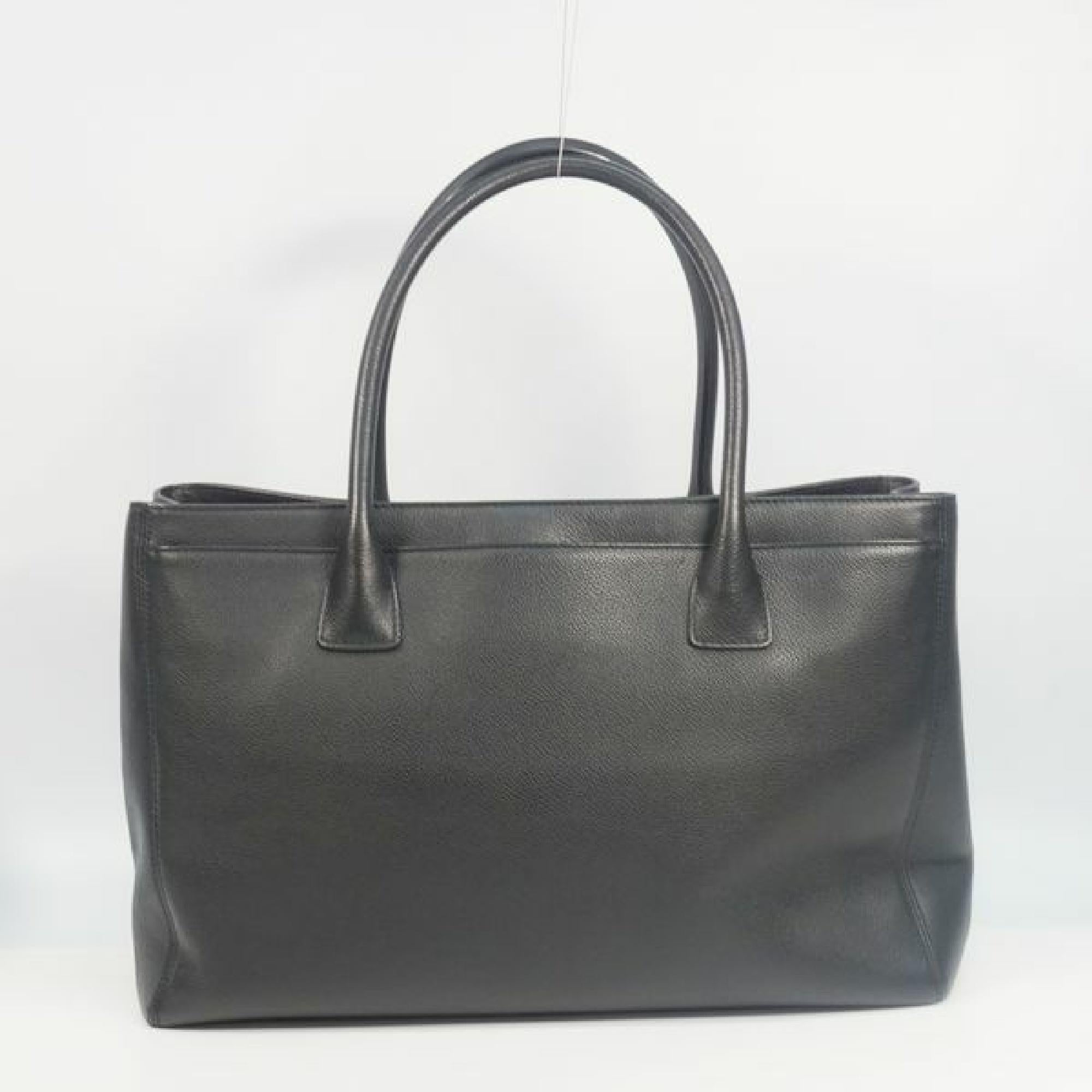 black tote bag with silver hardware