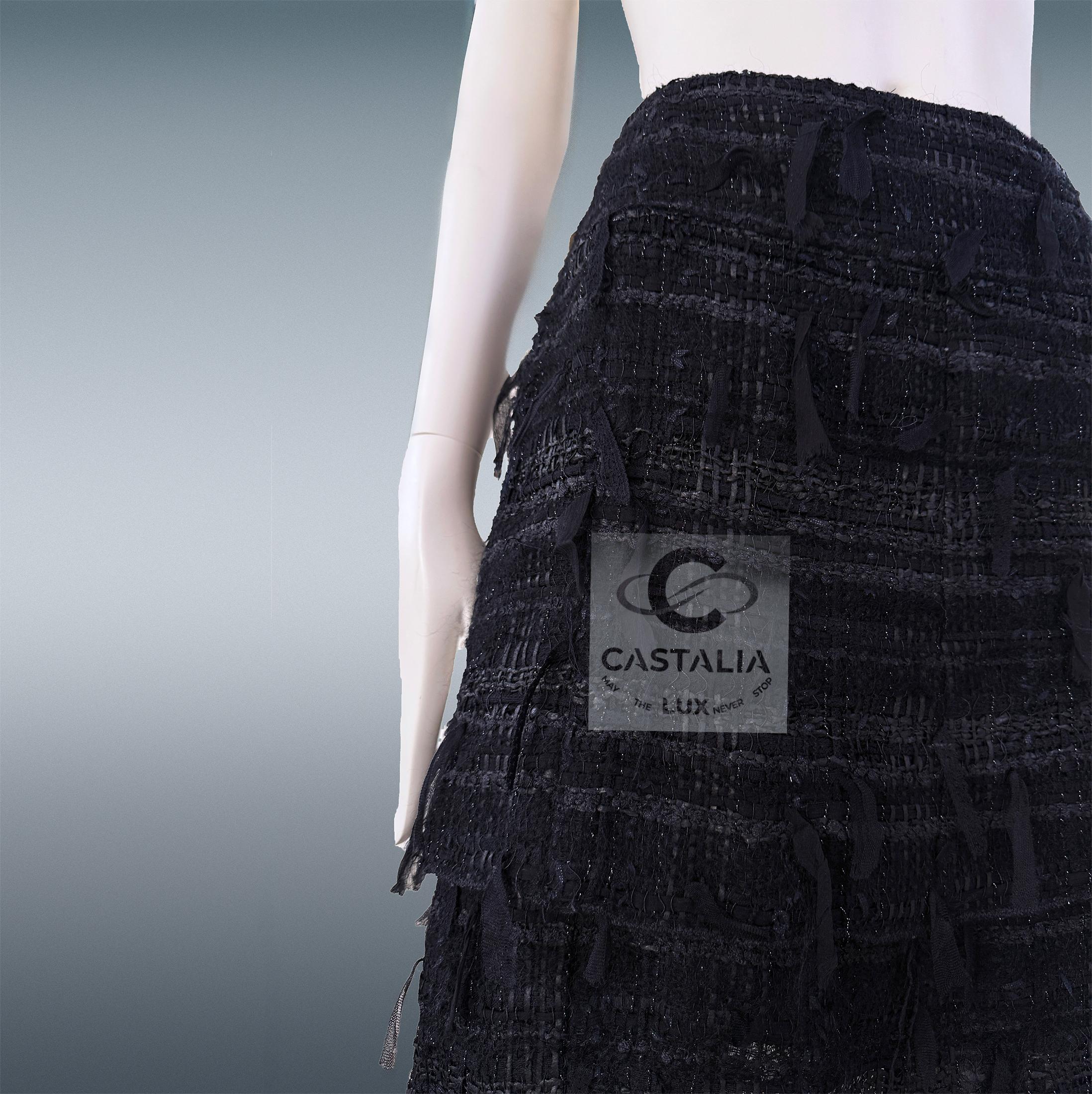 Chanel Gonna in tweed con nastro nero 46 FR in vendita 3