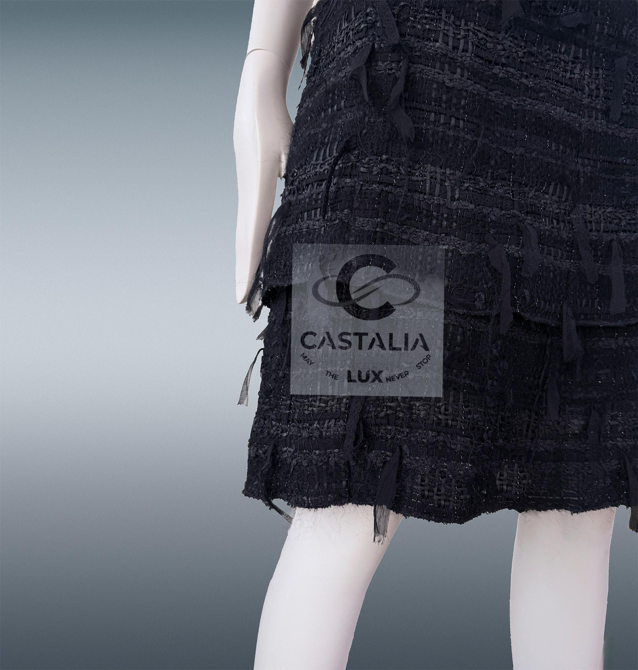 Chanel Gonna in tweed con nastro nero 46 FR in vendita 4