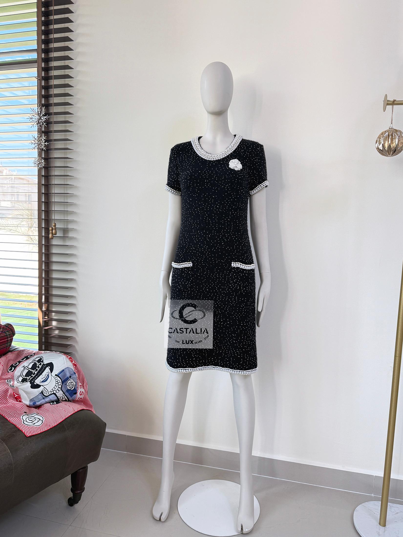 Chanel New Exquisite Pearl Embellished Couture Dress 40 FR For Sale 3