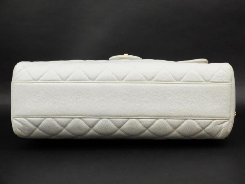 Chanel Extra Large Jumbo Caviar Flap 223129 White Leather Shoulder Bag In Excellent Condition For Sale In Forest Hills, NY