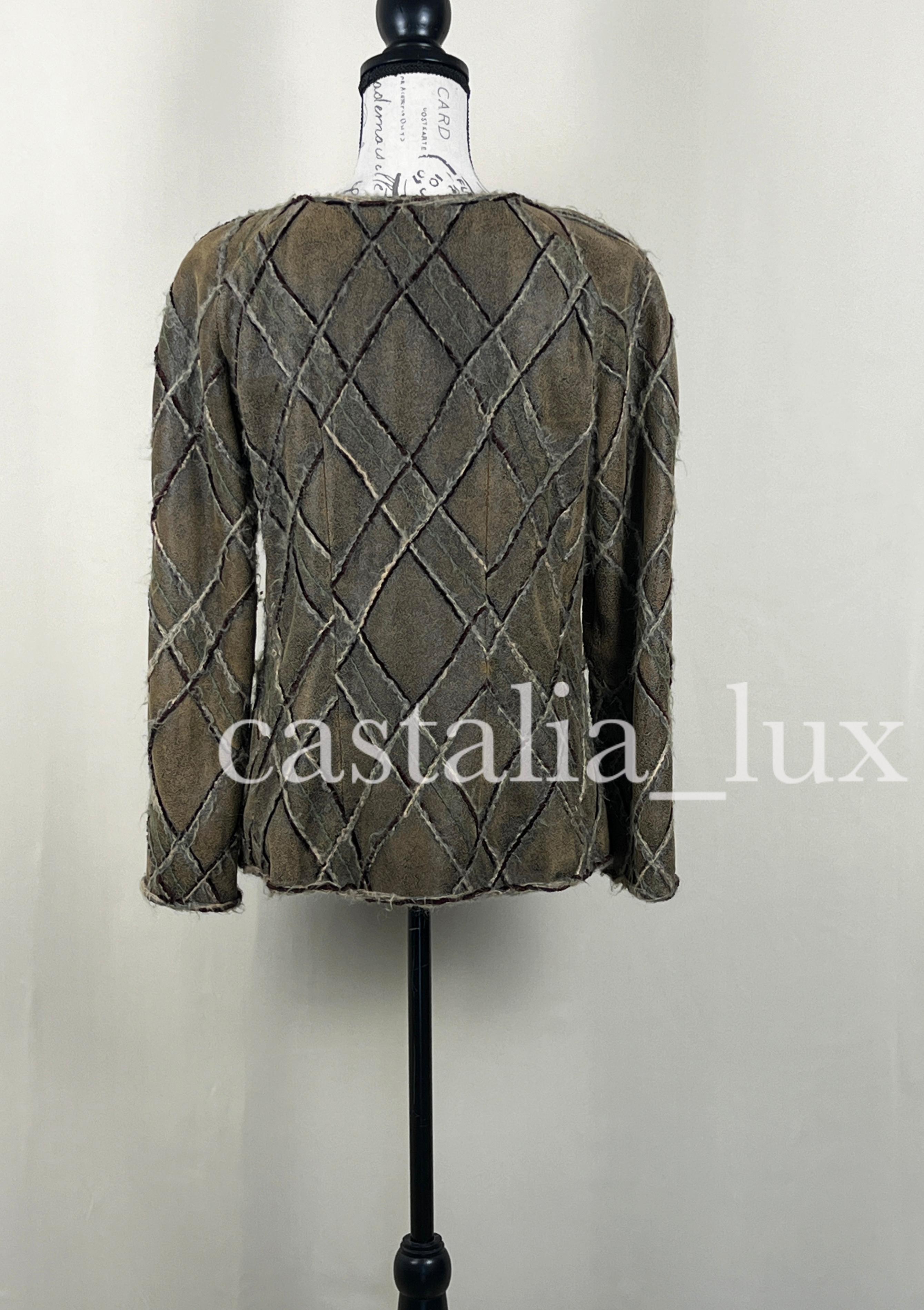 Chanel Extra Rare Paris / Edinburgh Quilted Runway Jacket 9