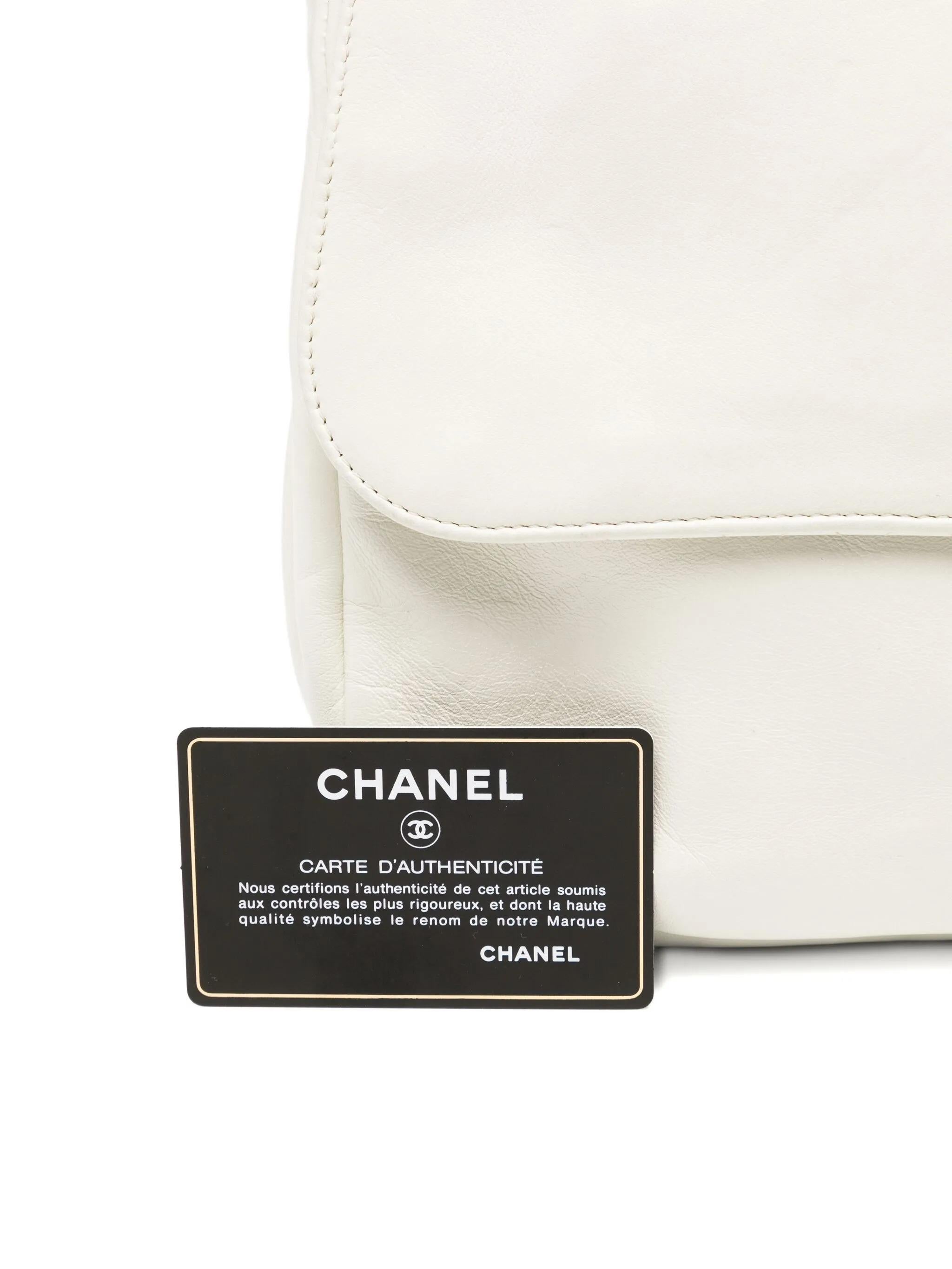 Chanel Extra Thick Large Oversized Soft and Chain Classic Flap Bag White en vente 2