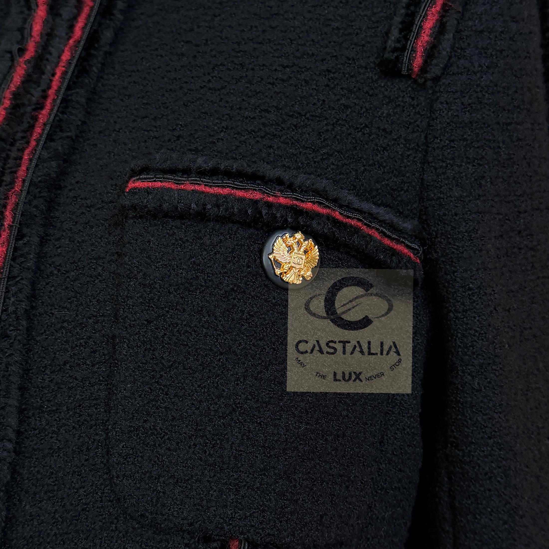 CHANEL Extremely Rare CC Eagle Buttons Black Tweed Jacket 40 FR For Sale 10