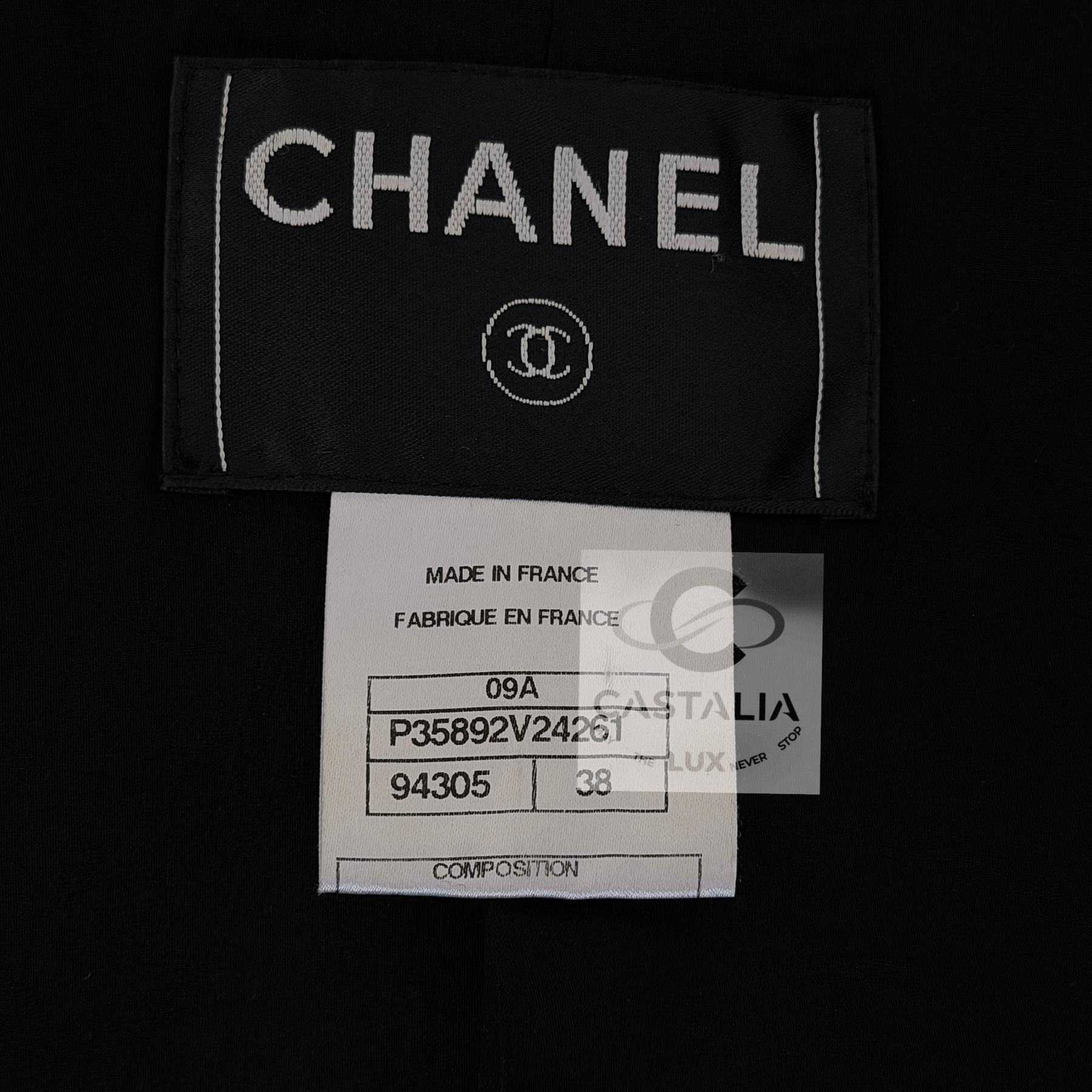 CHANEL Extremely Rare CC Eagle Buttons Black Tweed Jacket 40 FR For Sale 16
