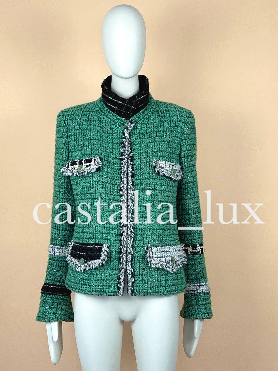 Chanel Extremely Rare Emerald Green Lesage Tweed Jacket 6