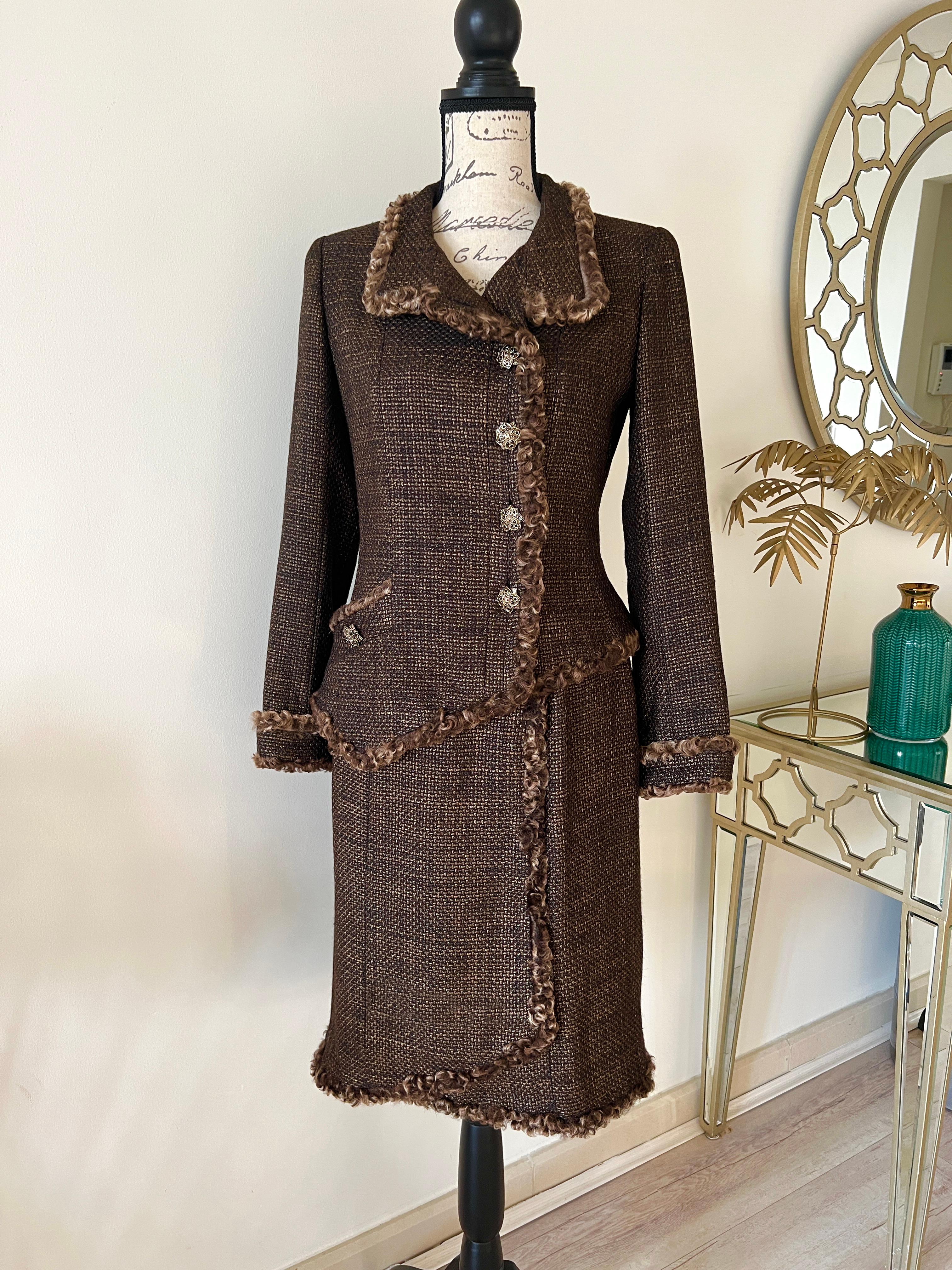 Chanel Extremely Rare Jewel Buttons Tweed Suit For Sale 10