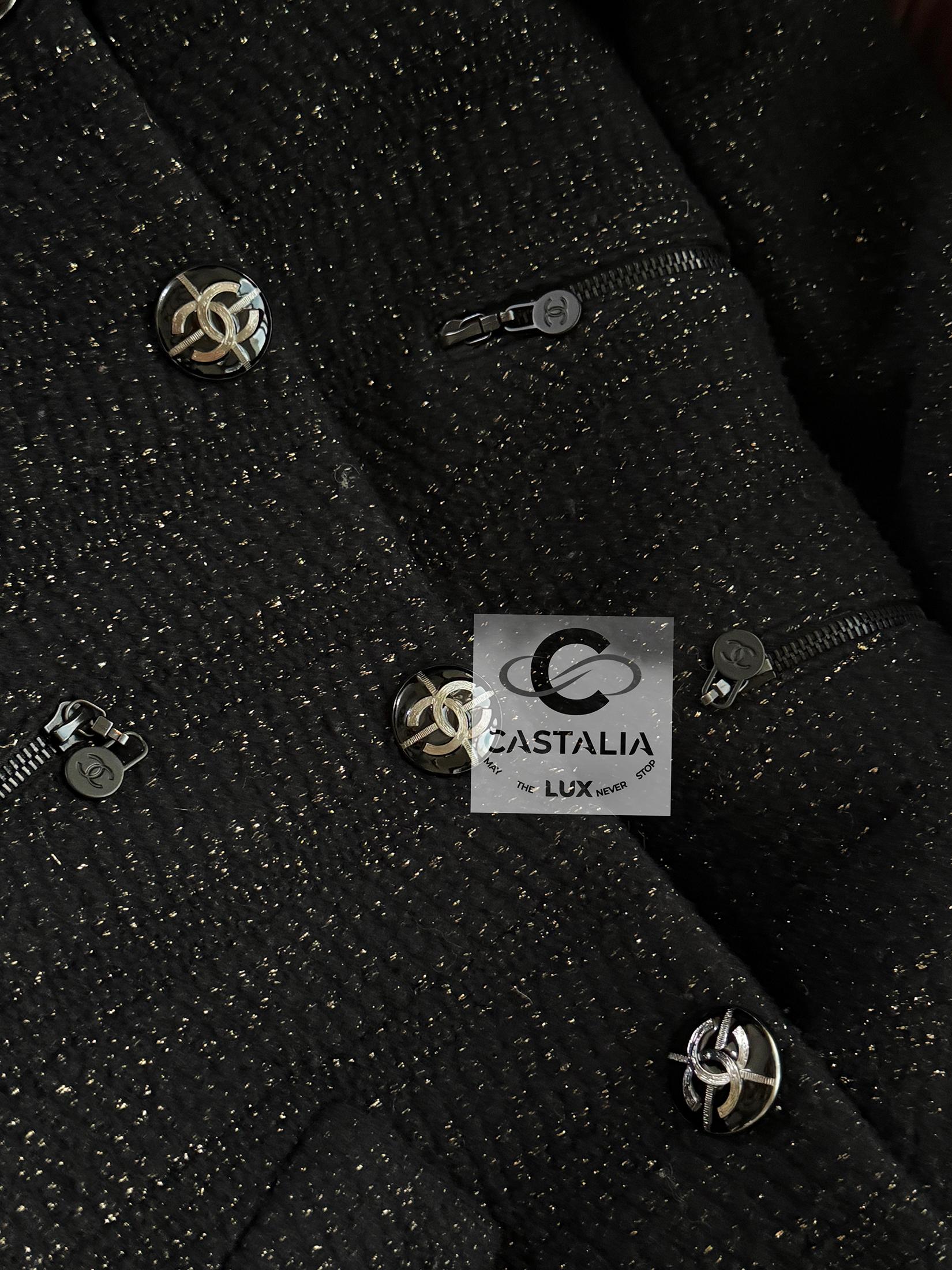 Chanel Extremely Rare Multi Pockets Black Tweed Jacket 38 FR 6