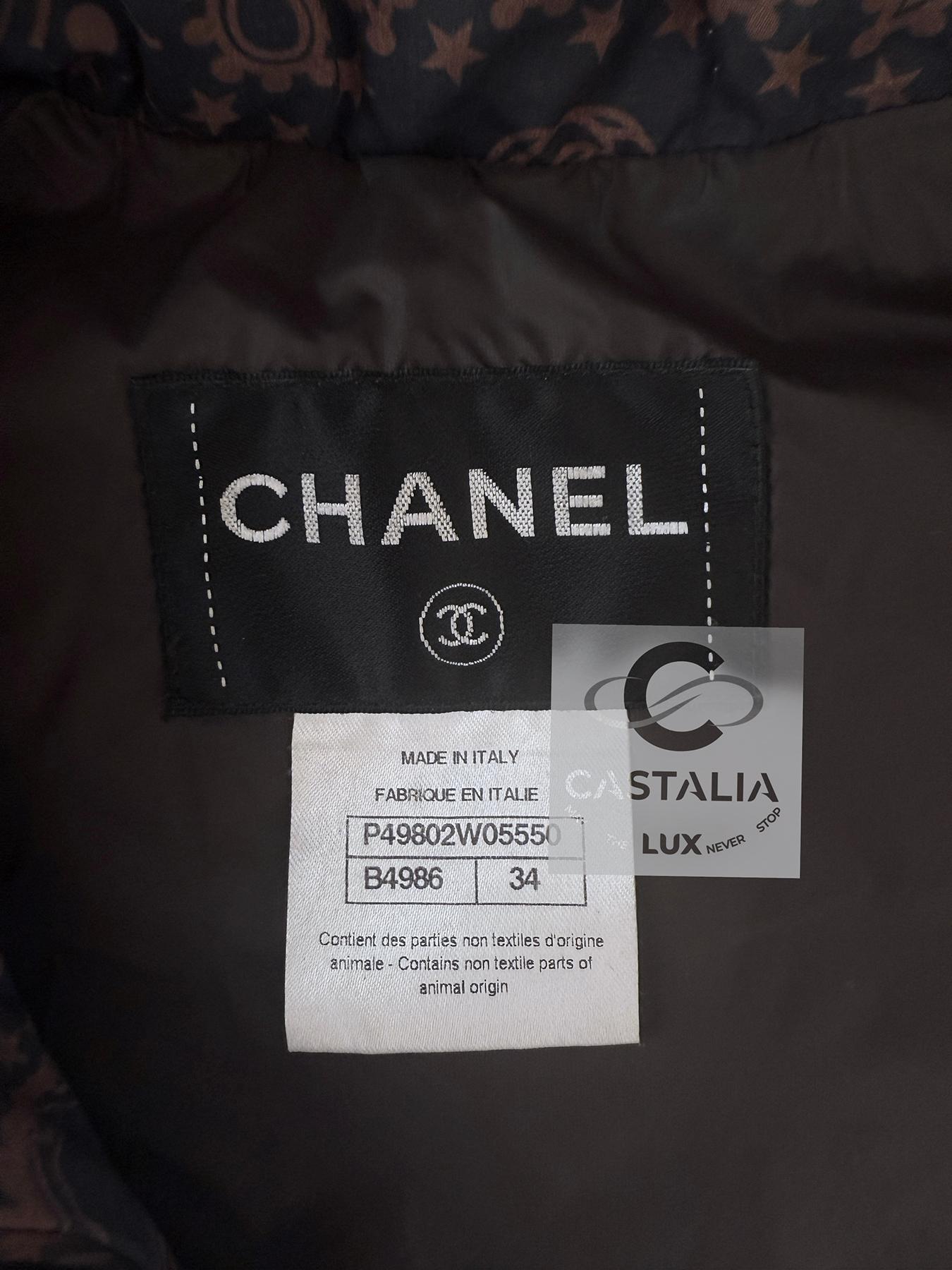 Chanel Extremadamente Raro París / Dallas CC Logo Estrellas Chaleco 34 FR en venta 10