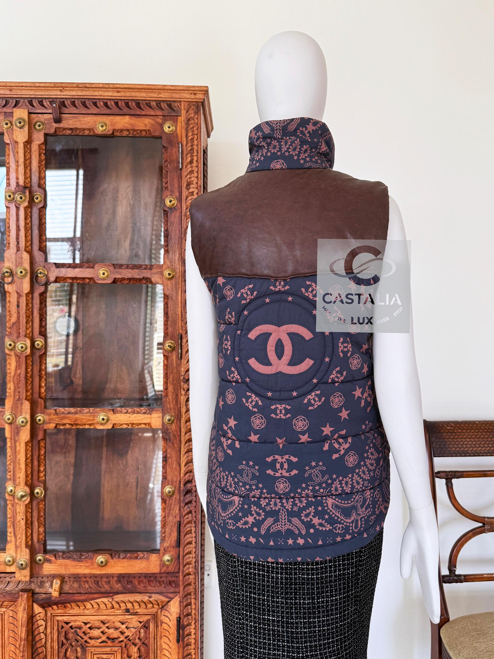 Femenino o masculino Chanel Extremadamente Raro París / Dallas CC Logo Estrellas Chaleco 34 FR en venta