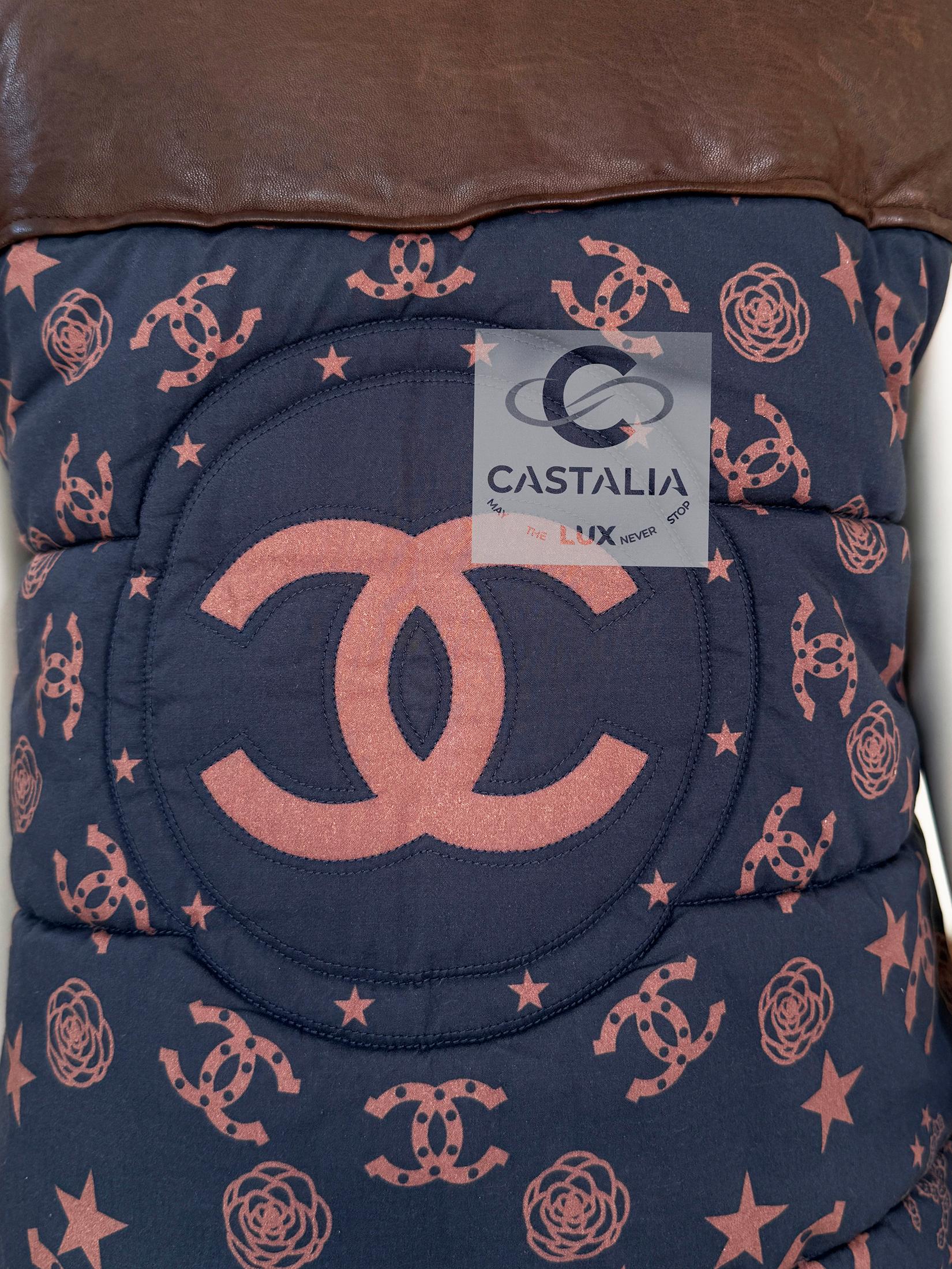 Chanel Extremadamente Raro París / Dallas CC Logo Estrellas Chaleco 34 FR en venta 2