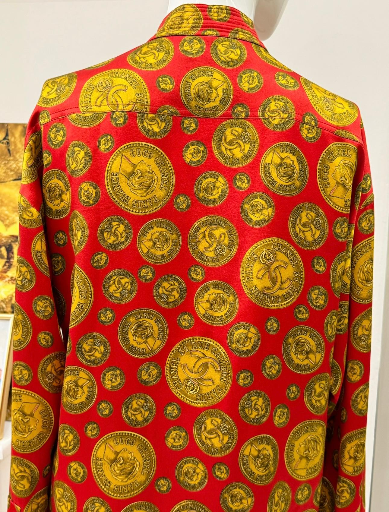 Chanel F/W 1985 coin print red and gold collector silk shirt For Sale 2