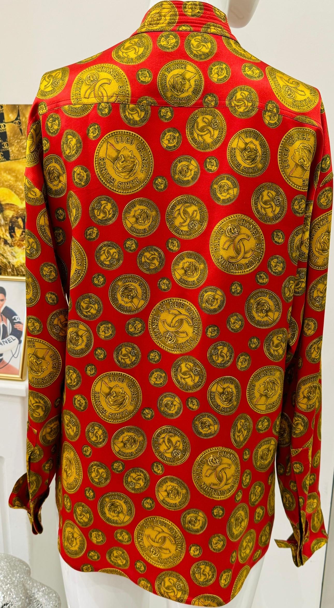 Chanel F/W 1985 coin print red and gold collector silk shirt For Sale 4