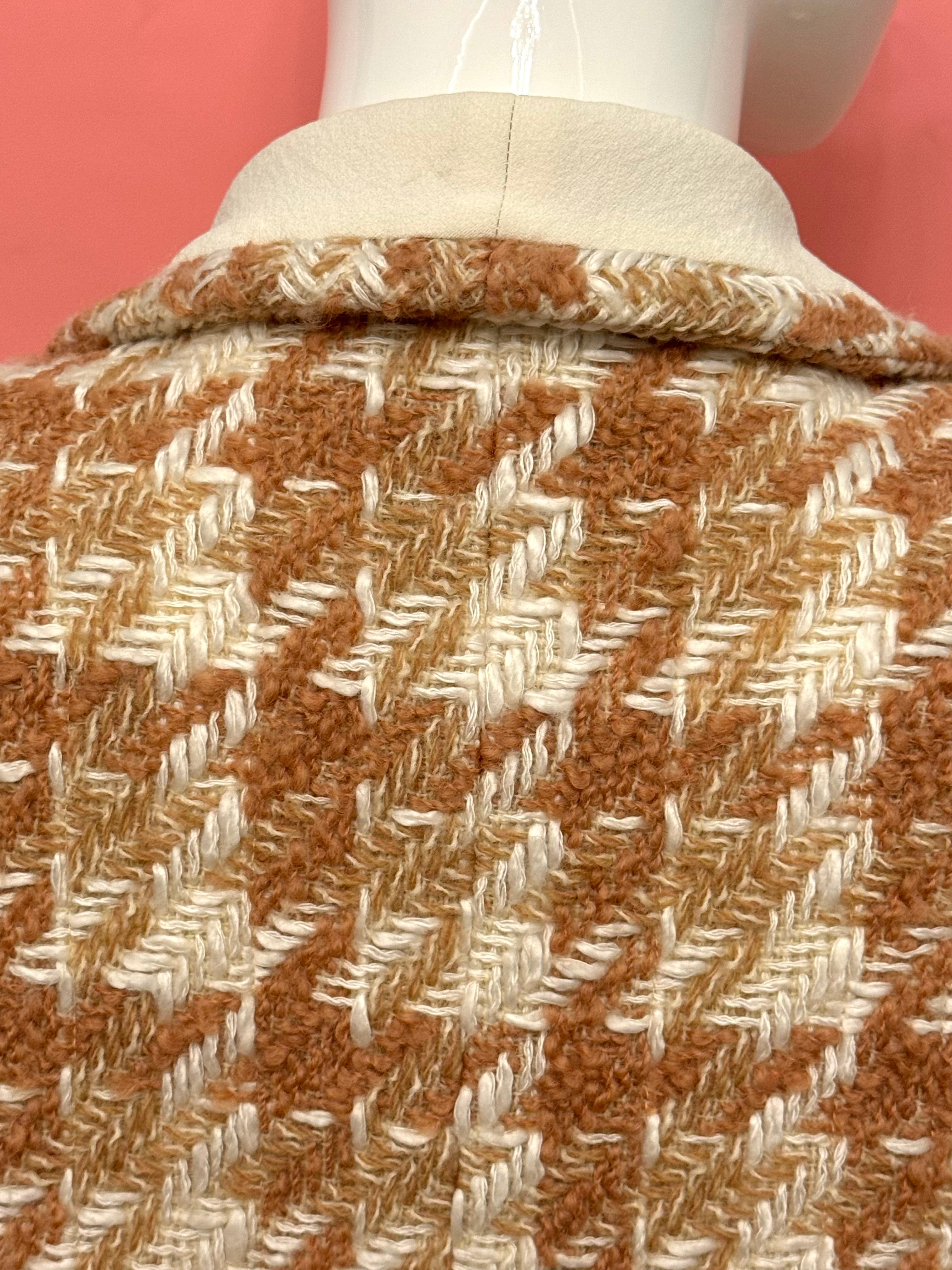 Chanel F/W 1989 runway tweed jacket For Sale 7