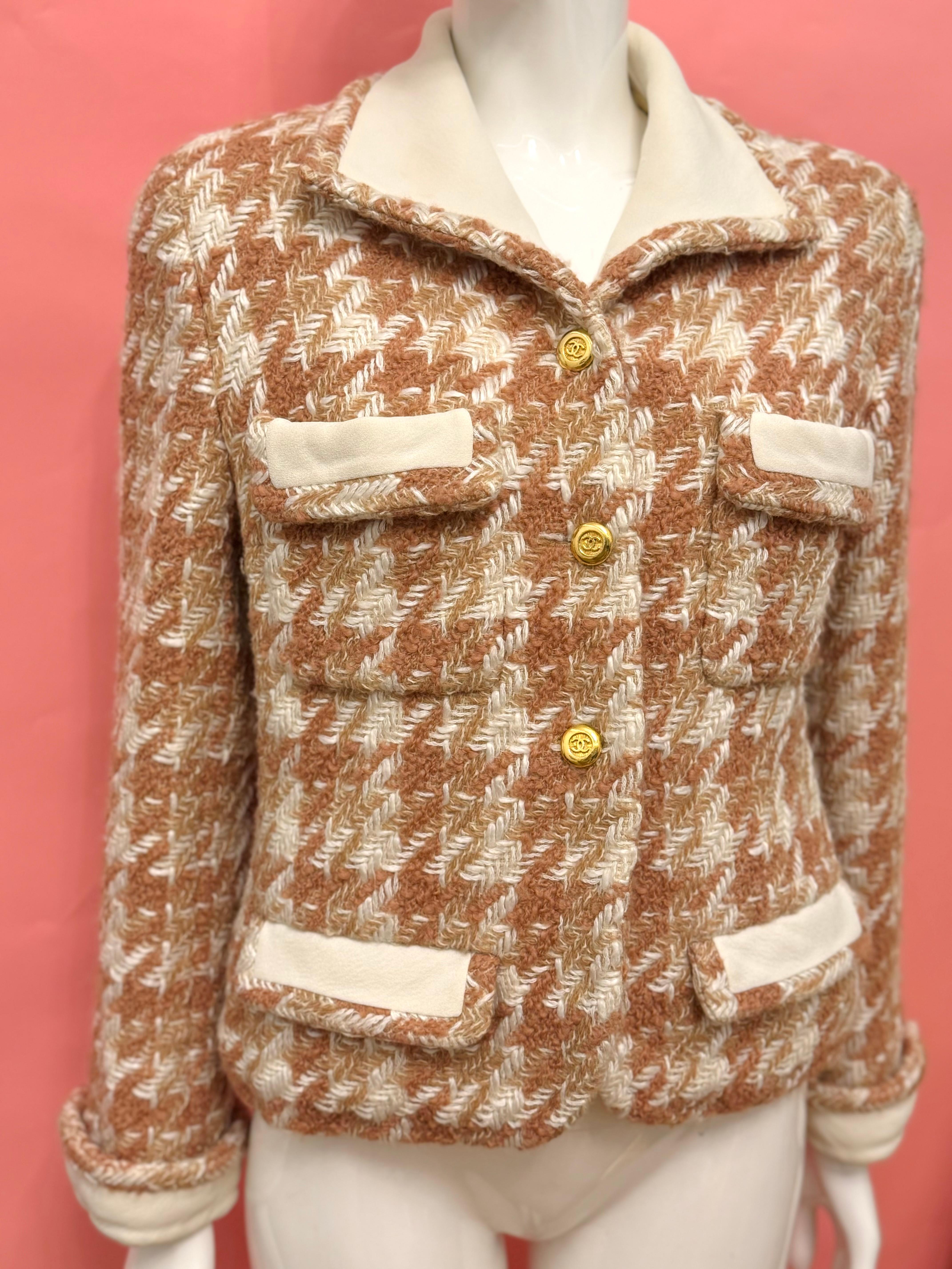 Chanel F/W 1989 runway tweed jacket For Sale 10