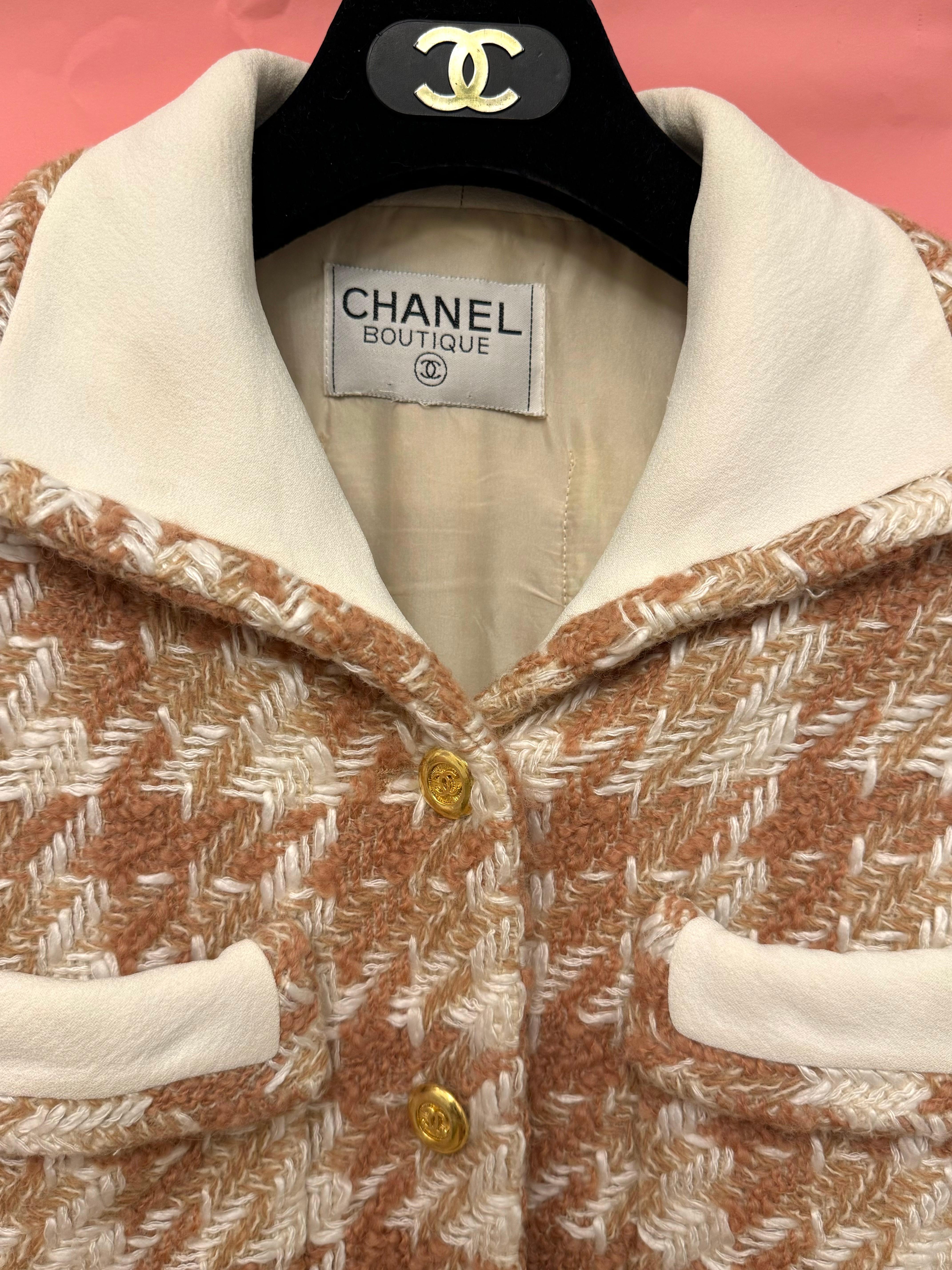 Chanel F/W 1989 runway tweed jacket For Sale 4