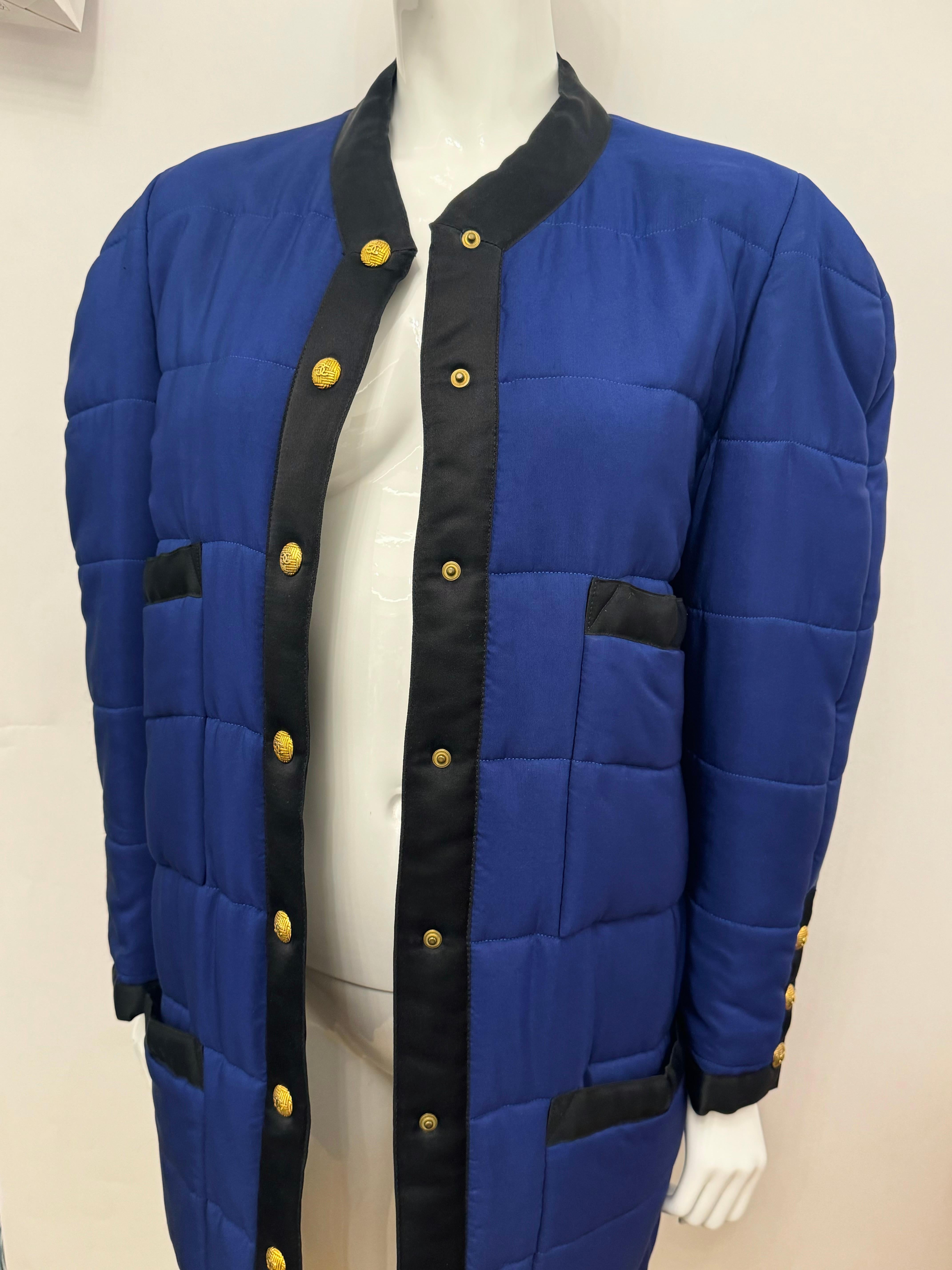 Giacca a sbuffo in seta Chanel A/I 1990 by Karl Lagerfeld in vendita 6