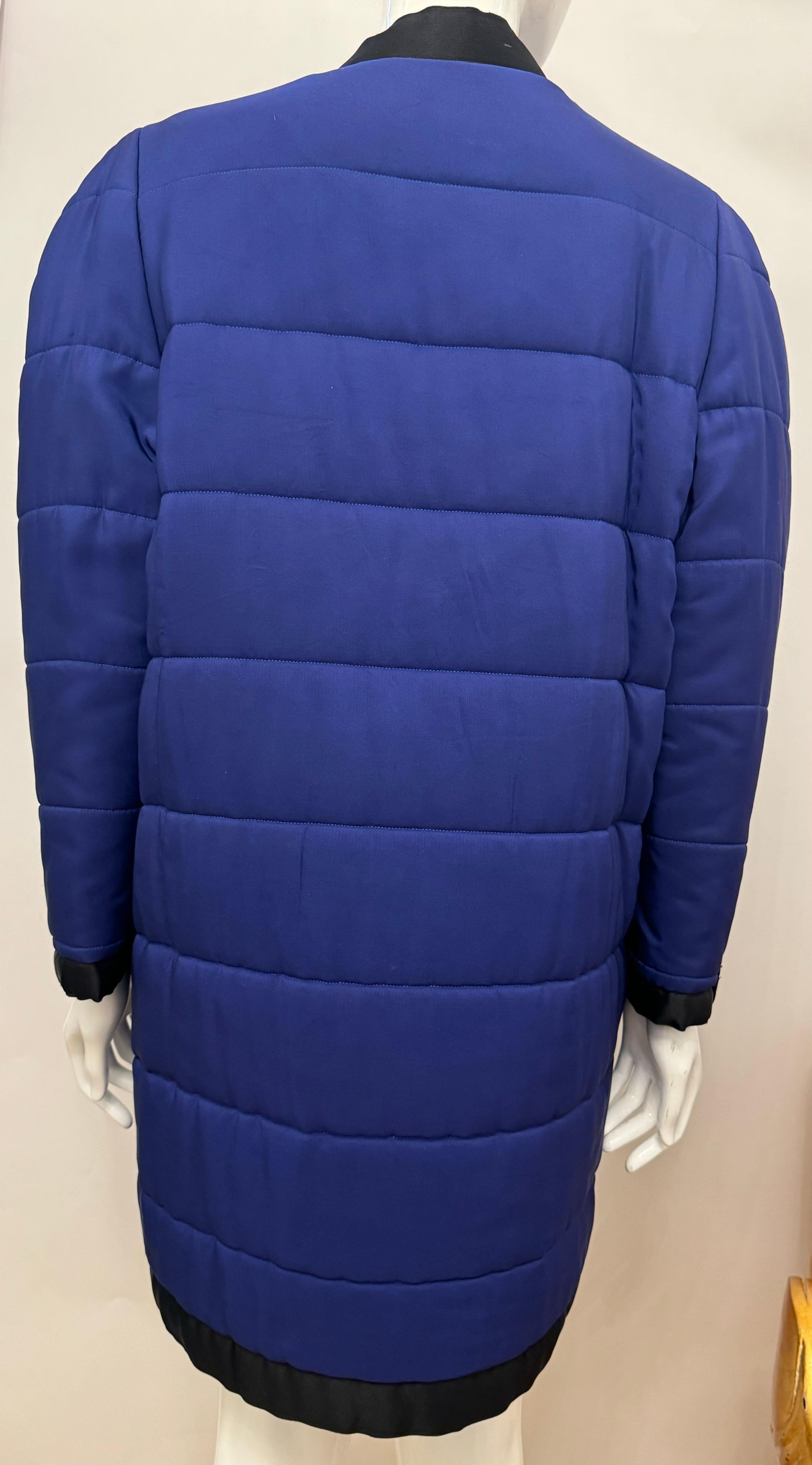 Giacca a sbuffo in seta Chanel A/I 1990 by Karl Lagerfeld in vendita 10