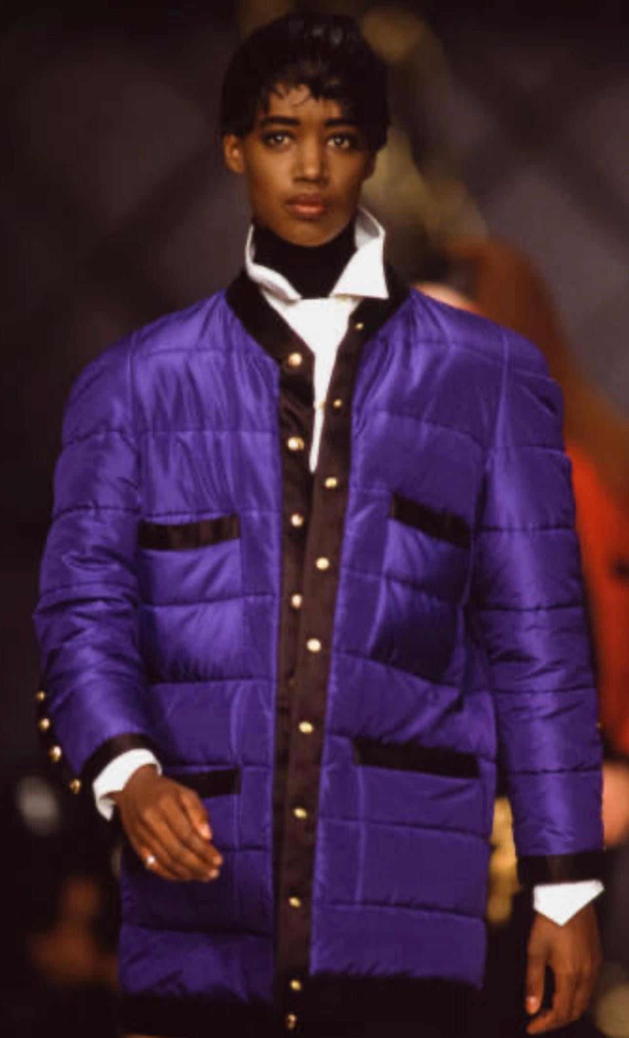 da uomo o donna Giacca a sbuffo in seta Chanel A/I 1990 by Karl Lagerfeld in vendita