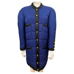 Giacca a sbuffo in seta Chanel A/I 1990 by Karl Lagerfeld