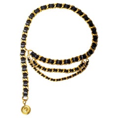 Cintura Chanel A/I 1991 Extra Chunky a tripla catena in pelle intrecciata CC Logo Medaglione