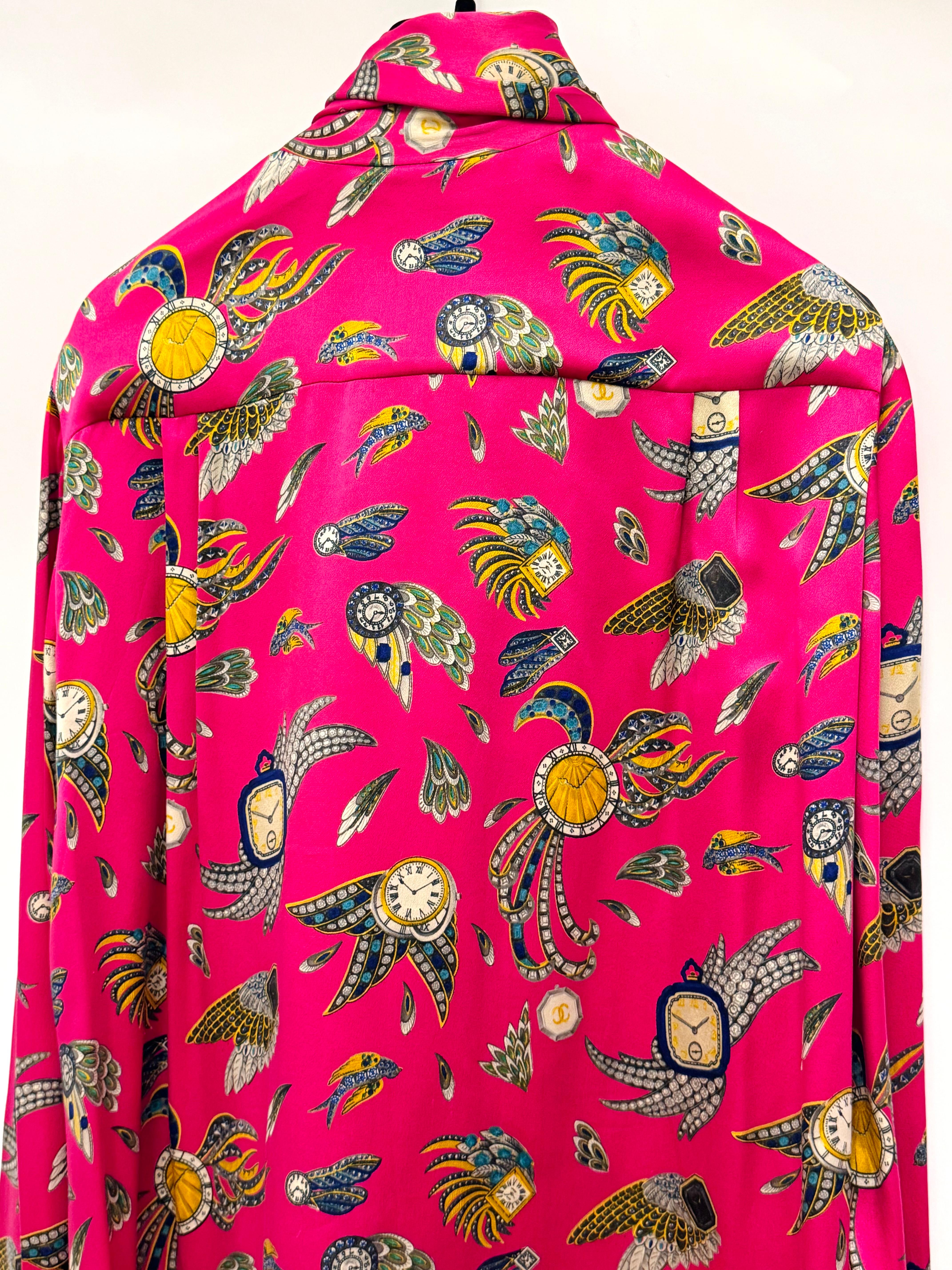 Chanel F/W 1991 Hip-Hop-Kollektion Laufstegbluse aus rosa Seide von Karl Lagerfeld im Angebot 5