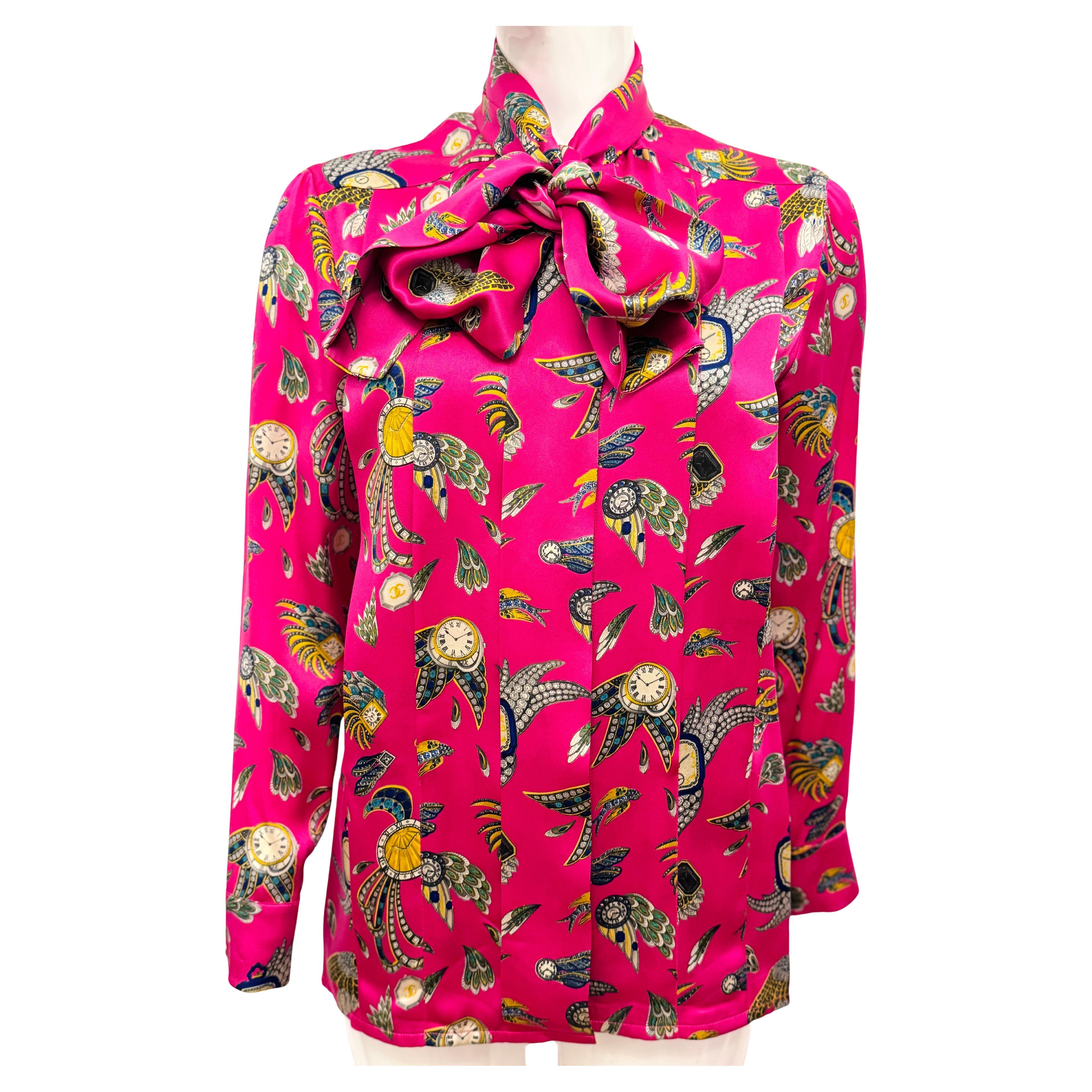 Chanel A/I 1991 Hip Hop Collection camicetta in seta rosa caldo da passerella di Karl Lagerfeld