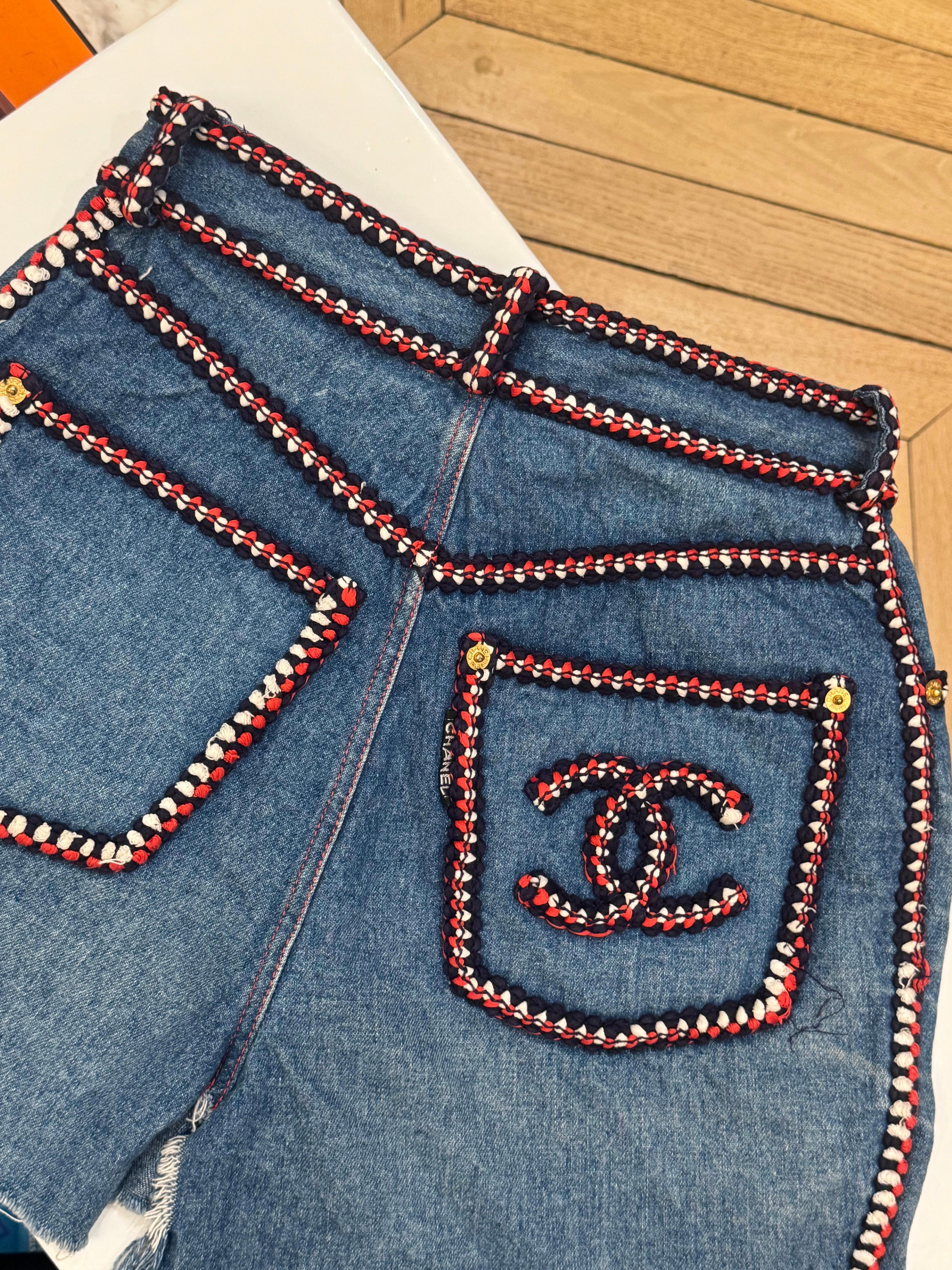 Gonna personalizzata Chanel A/I 1993 by Karl Lagerfeld in vendita 9