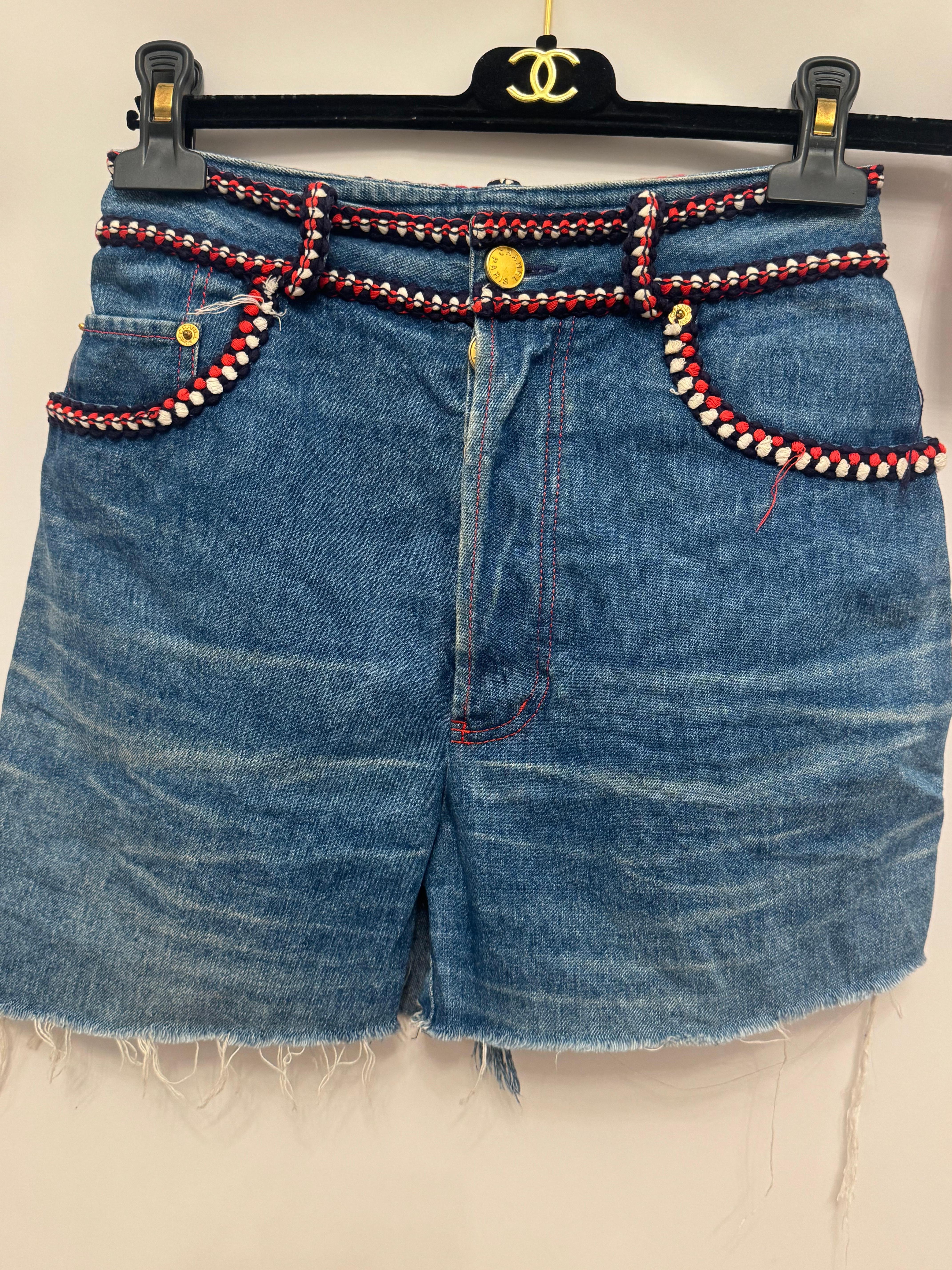 Gonna personalizzata Chanel A/I 1993 by Karl Lagerfeld in vendita 12