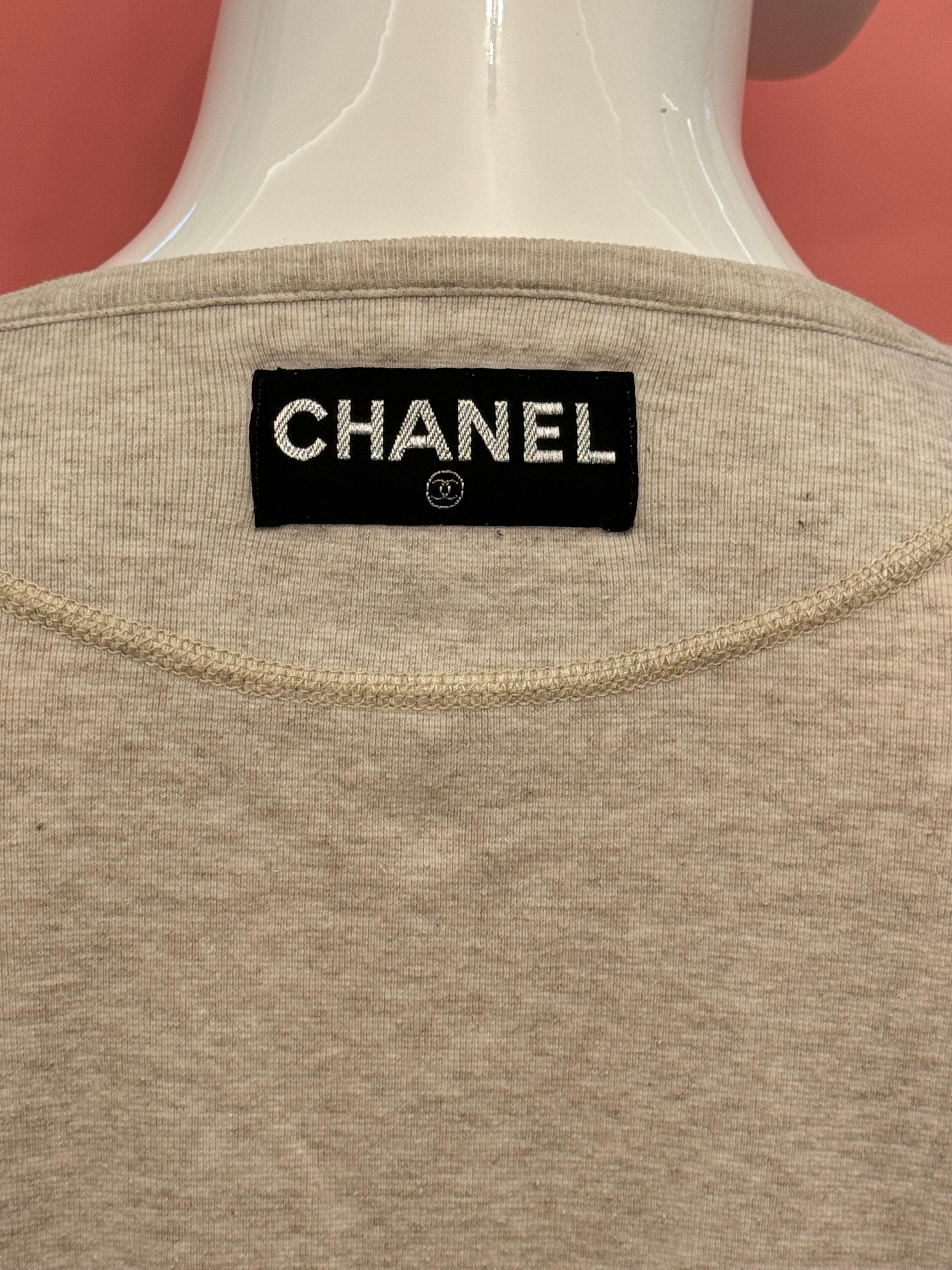 Women's or Men's Chanel F/W 1993 runway grey cotton sweatshirt For Sale