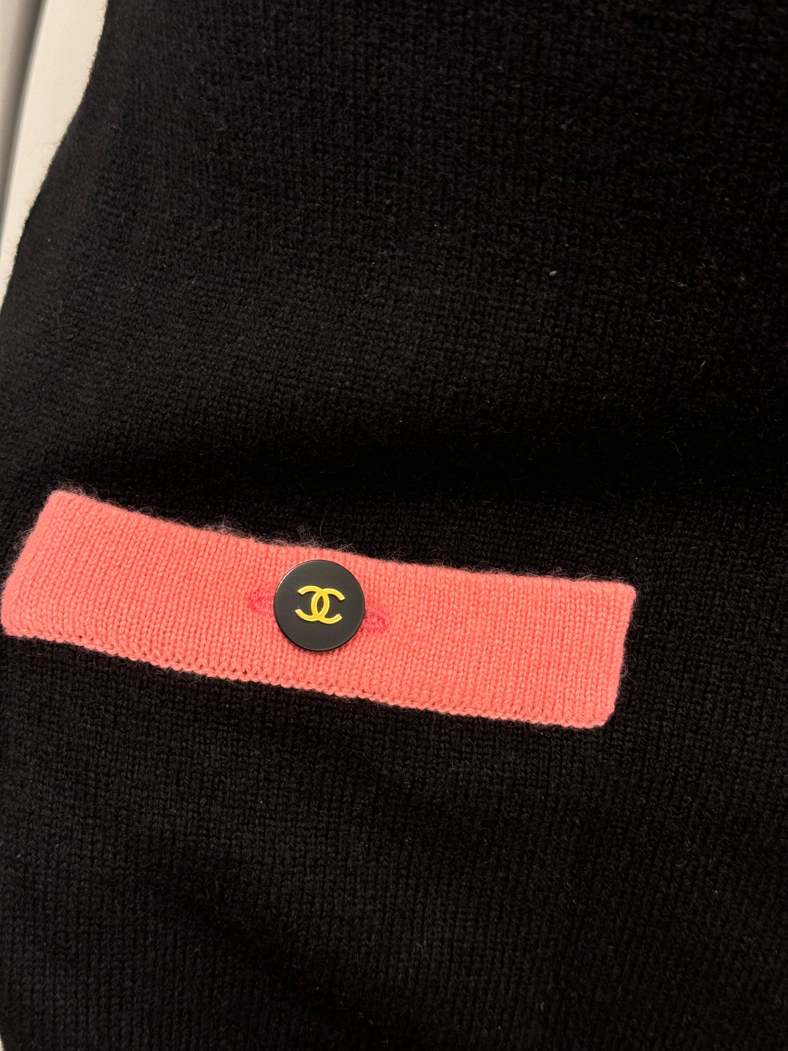 Chanel F/W 1994 von Karl Lagerfeld schwarzes und rosa Kaschmir-Maxikleid (Schwarz) im Angebot