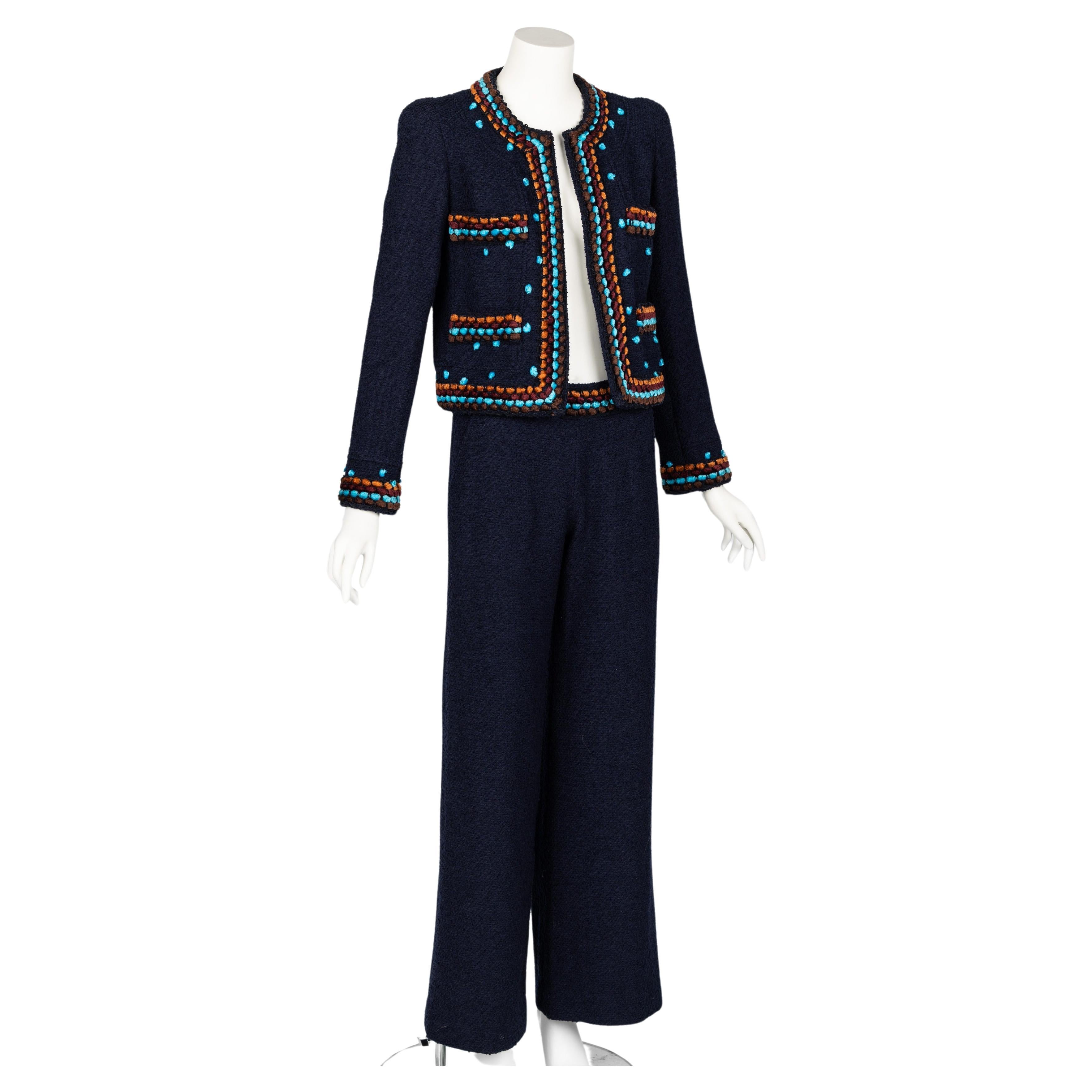 Black Chanel F/W 1997 Navy Boucle Cropped Jacket Pants Suit For Sale