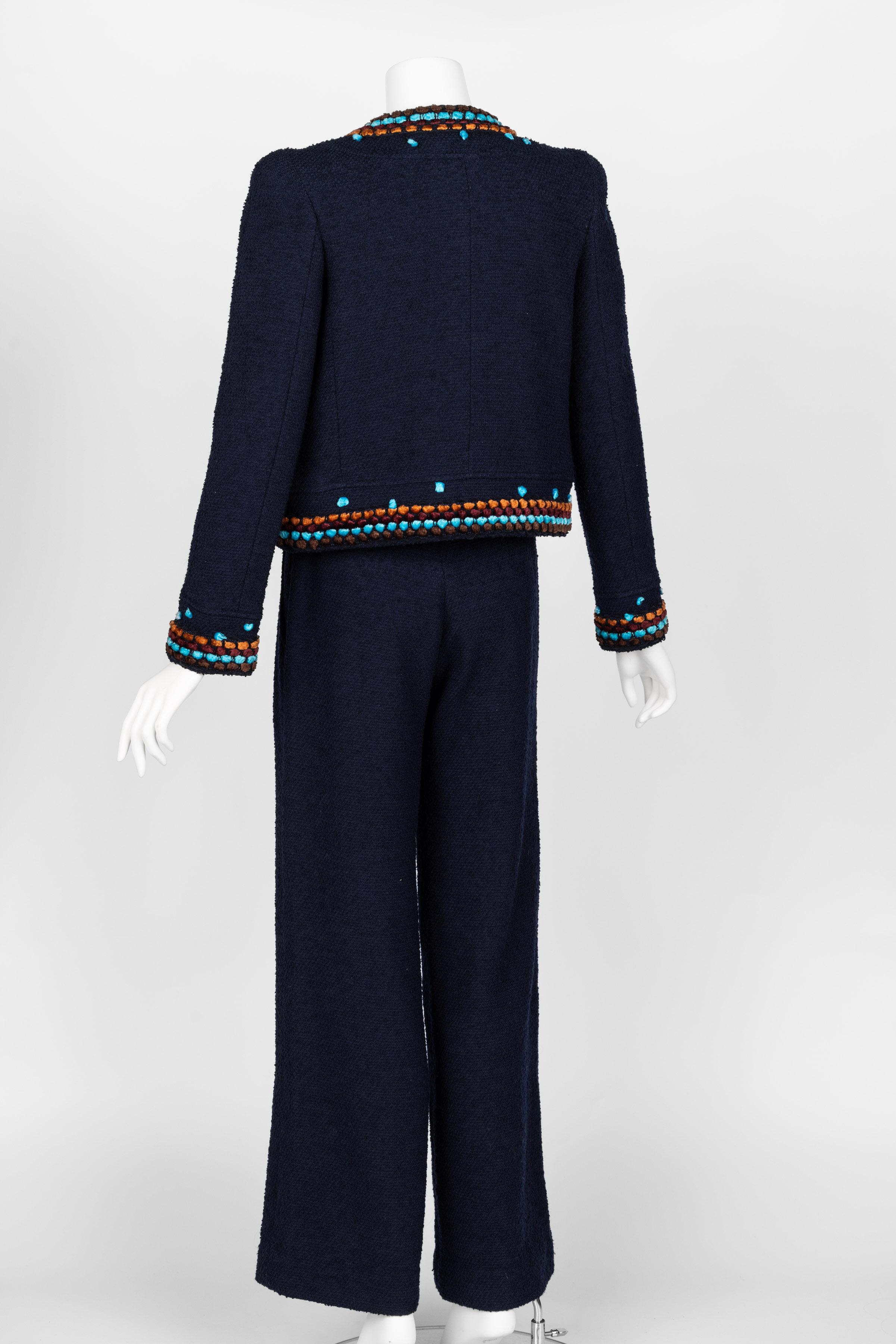 Chanel F/W 1997 Navy Boucle Cropped Jacket Pants Suit  For Sale 2