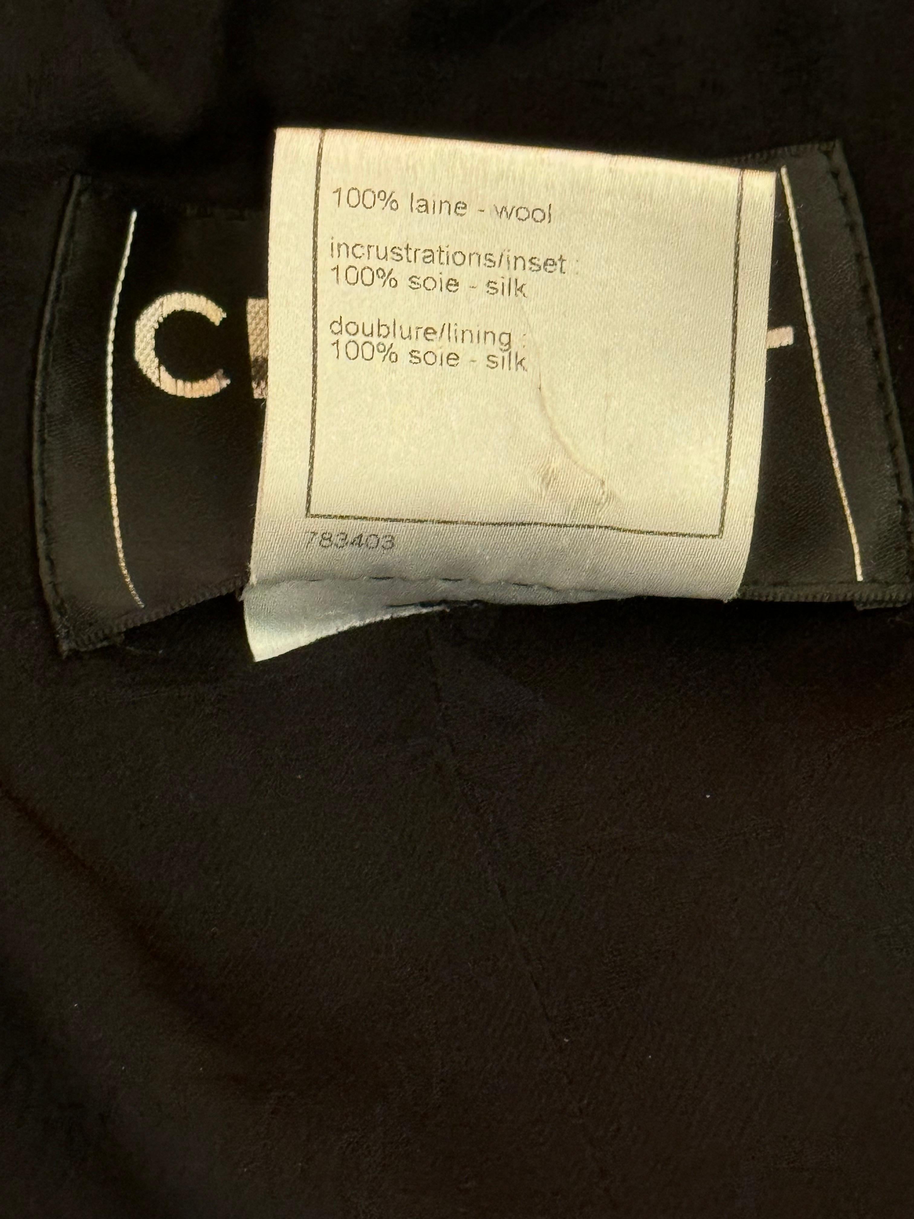Chanel F/W 2008 veste noire logo boutons couronne en vente 4