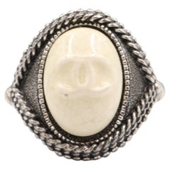 Chanel F/W 2008 Sterling Silver 
Ceramic Limited Edition Cocktail Ring