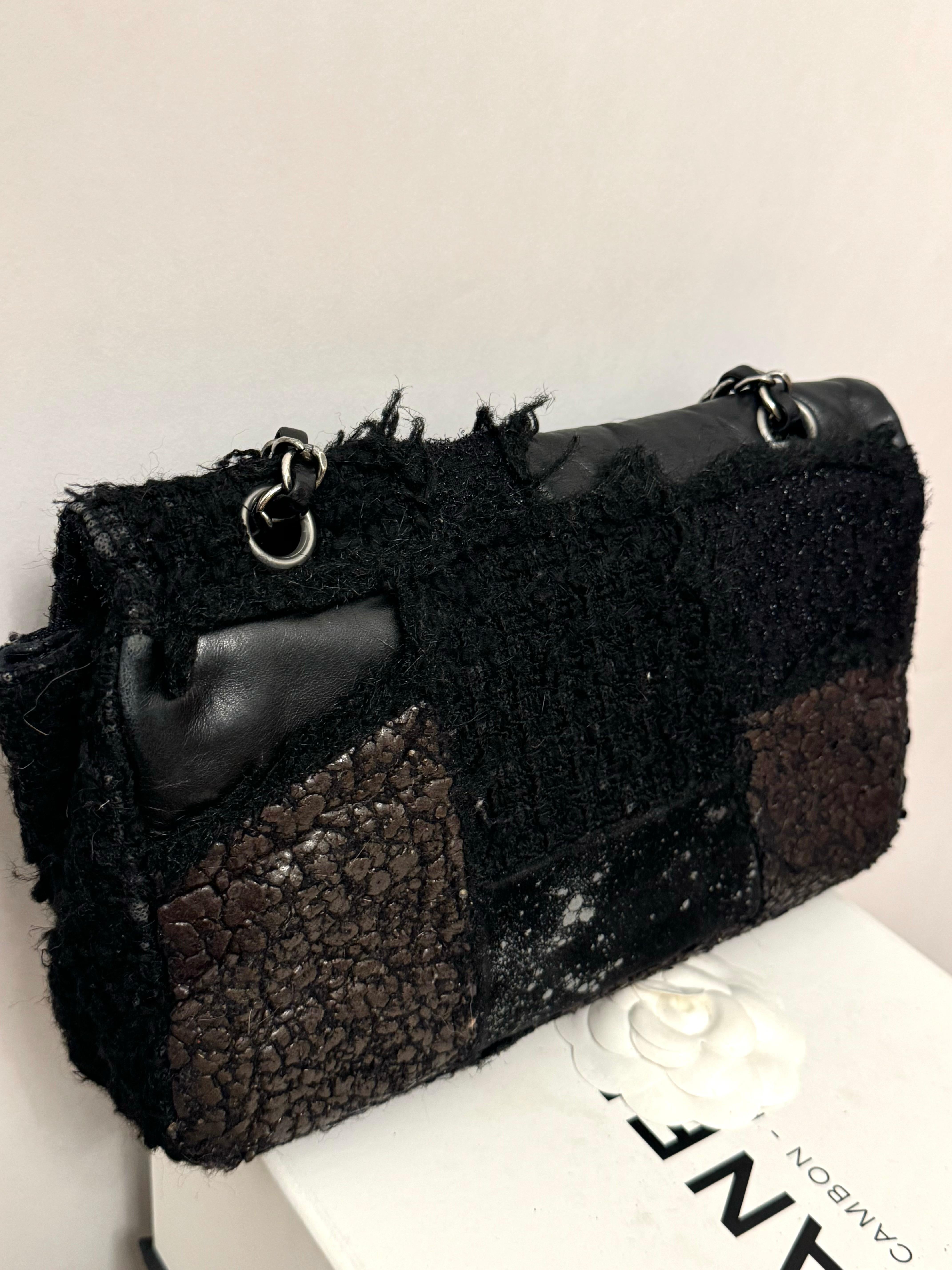 Chanel F/W 2010 - Sac à rabat intemporel en patchwork en vente 1