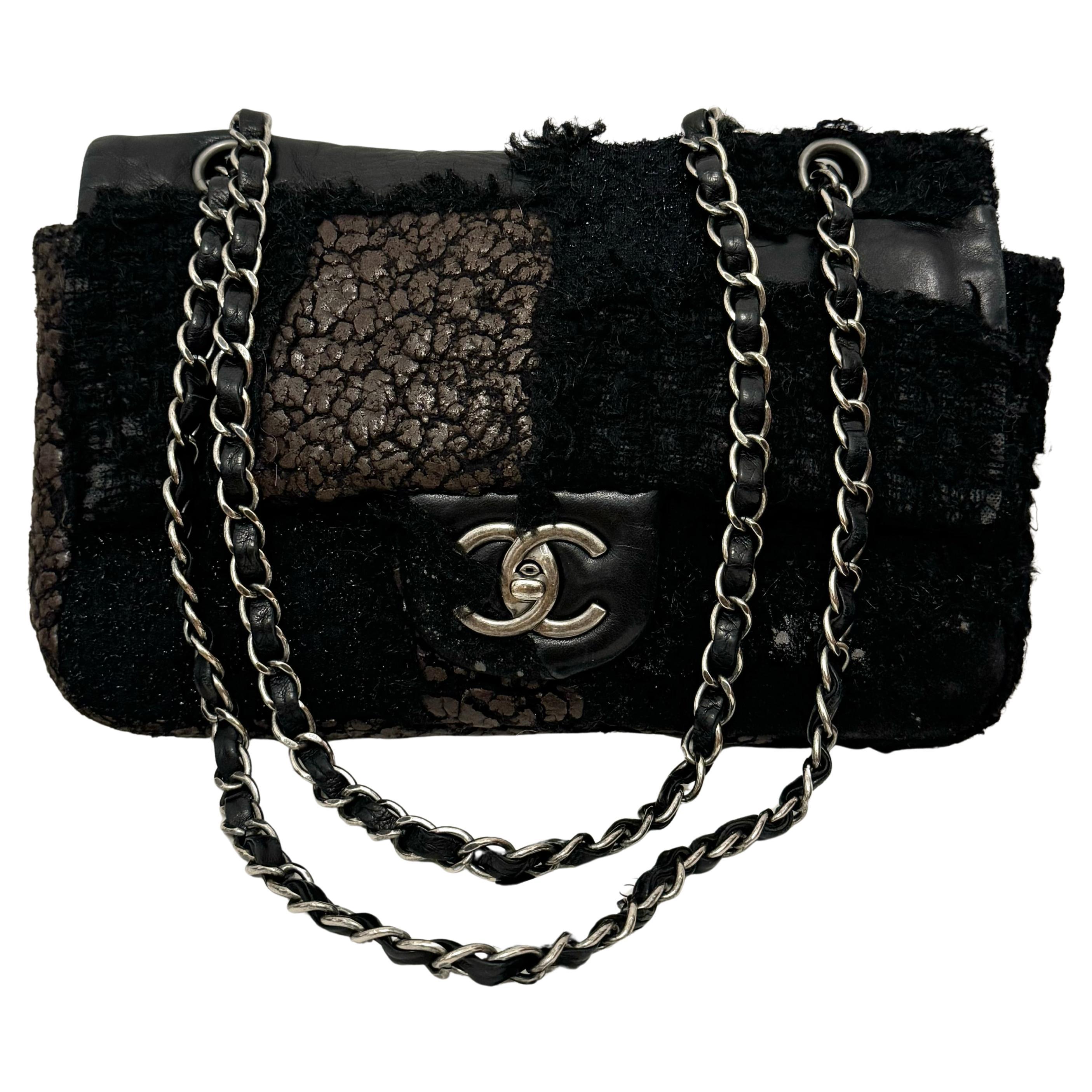 Chanel F/W 2010 - Sac à rabat intemporel en patchwork en vente