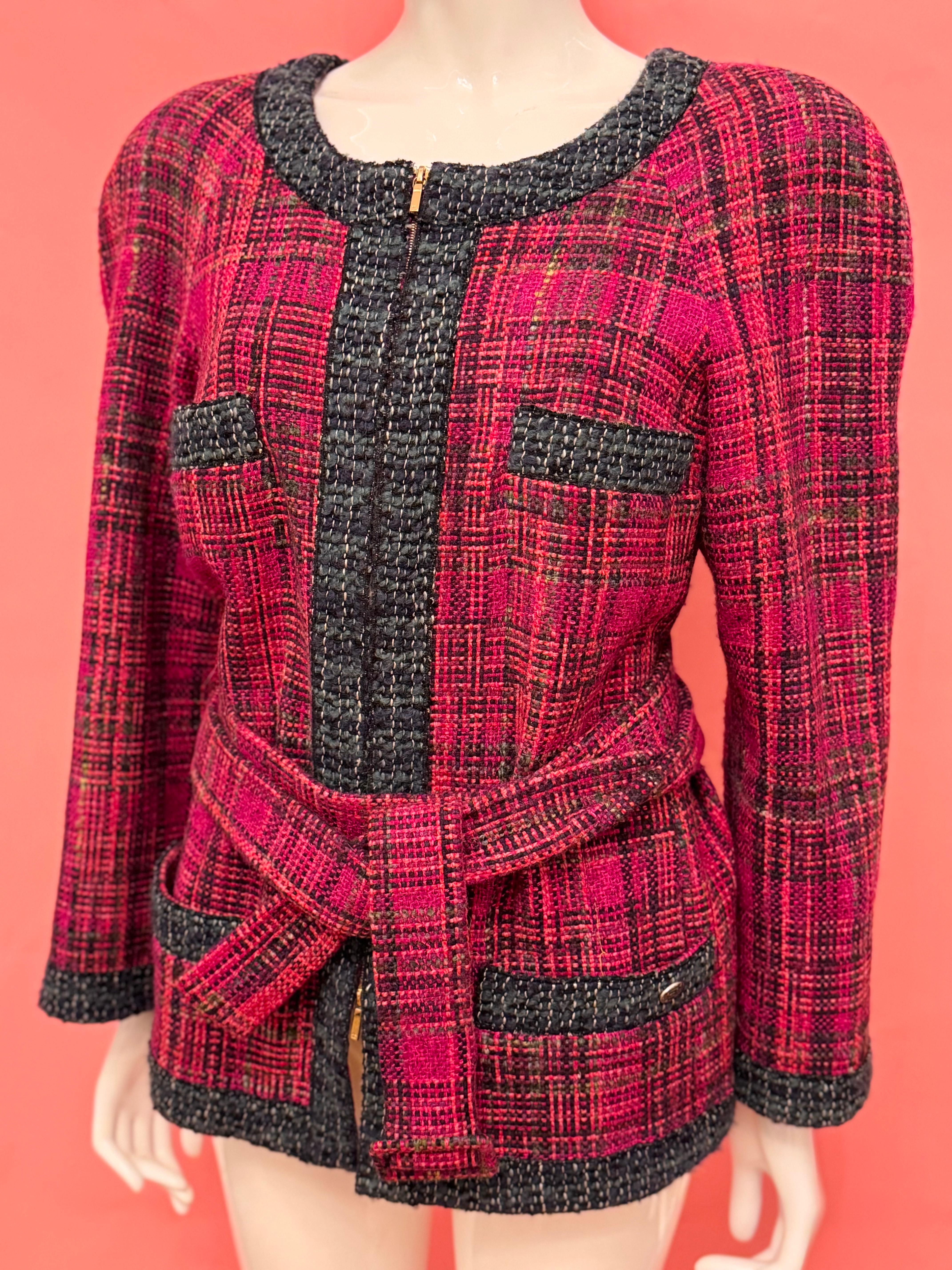 Chanel F/W 2018 pasarela fantasía tweed chaqueta con cinturón en venta 1