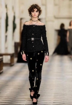 Chanel F/W 2021 Metiers D'Art Chateau Des Dames Black Off-Shoulder Jacket
