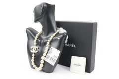 Chanel F22V 2022 CC Logo Pearl Necklace 120cas14