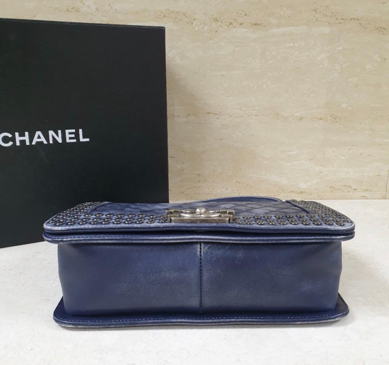Chanel Faded Leather and Studded Medium Boy Flap Bag  In Excellent Condition In Krakow, PL
