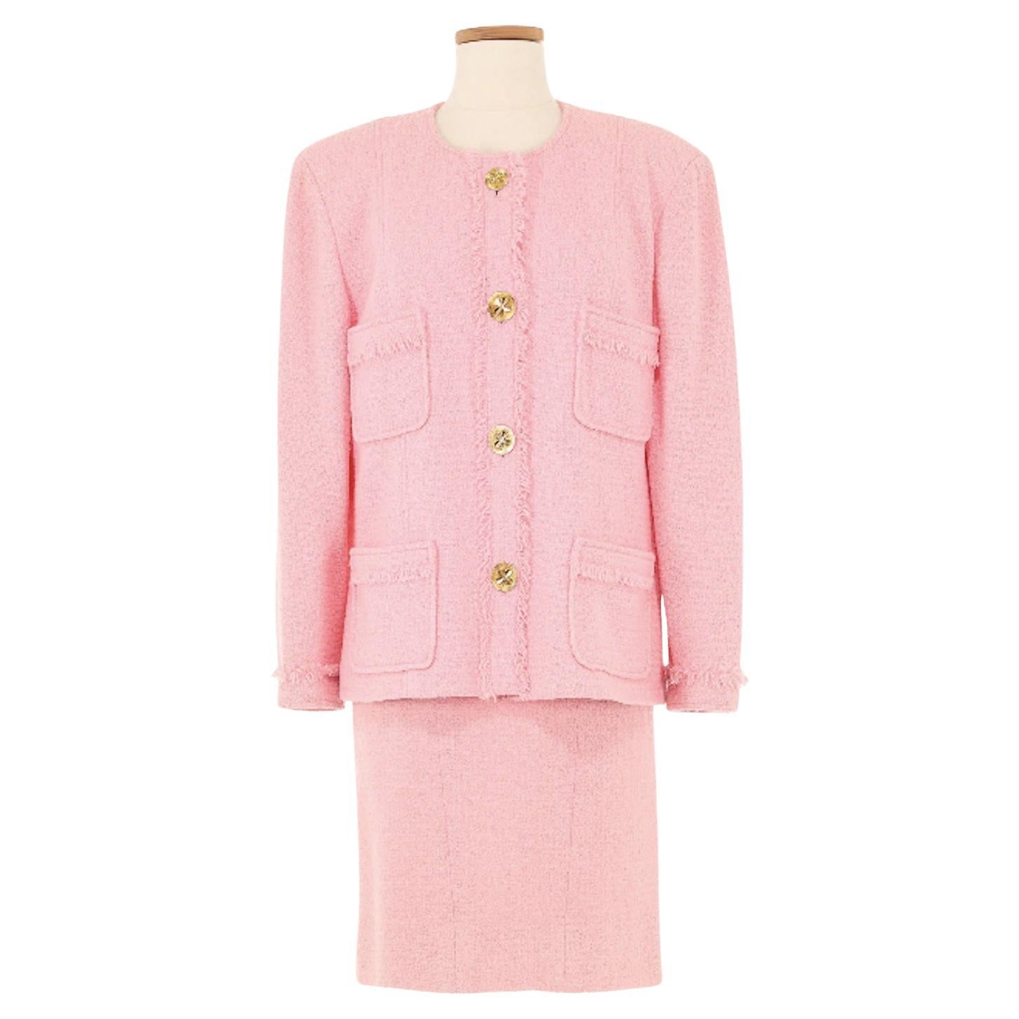 Chanel Fall 1990 Pink Skirt Suit with Clover Buttons For Sale