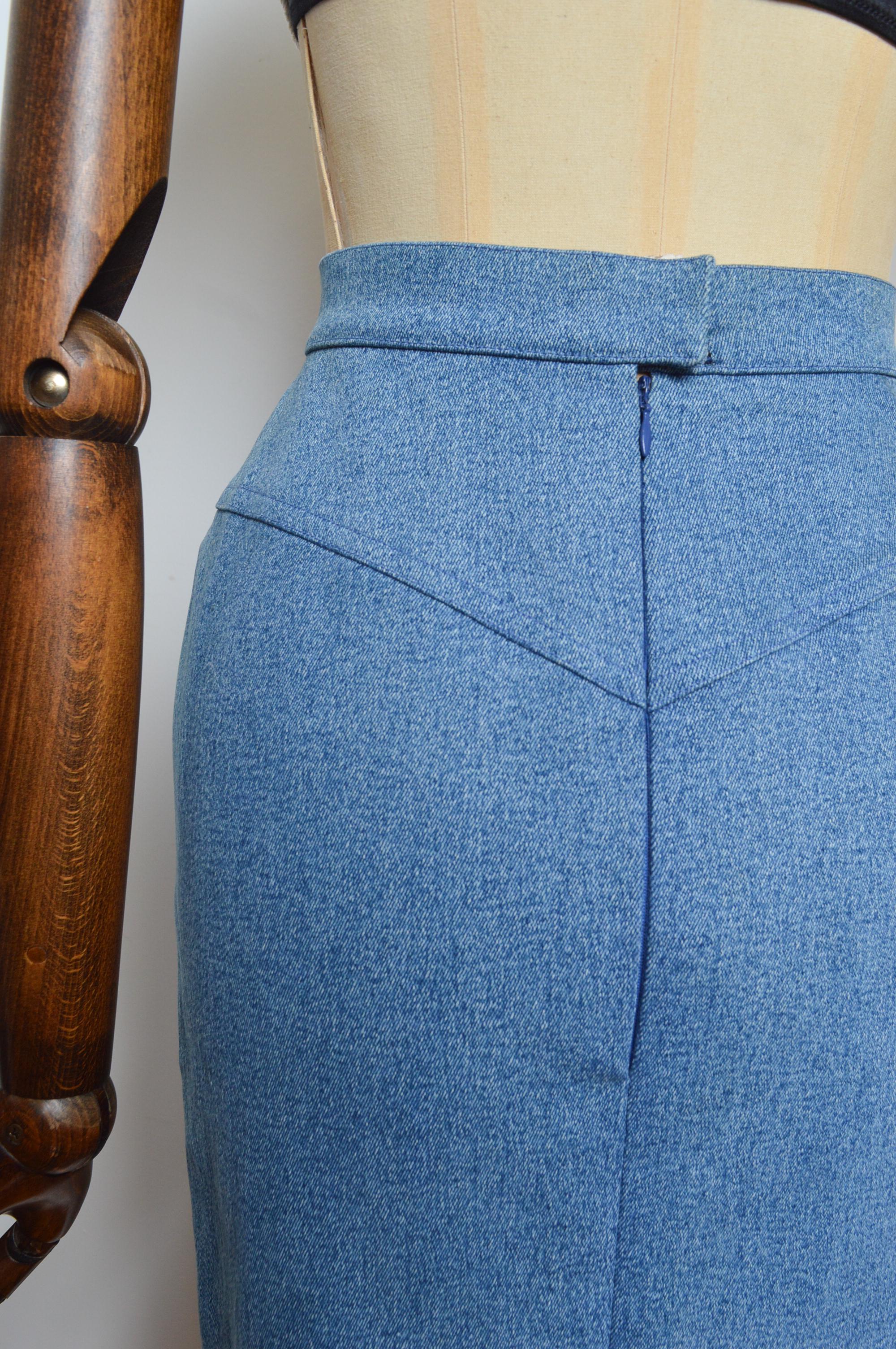 CHANEL fall 1991 by Karl Lagerfeld Blue Denim high waisted pencil skirt For Sale 7