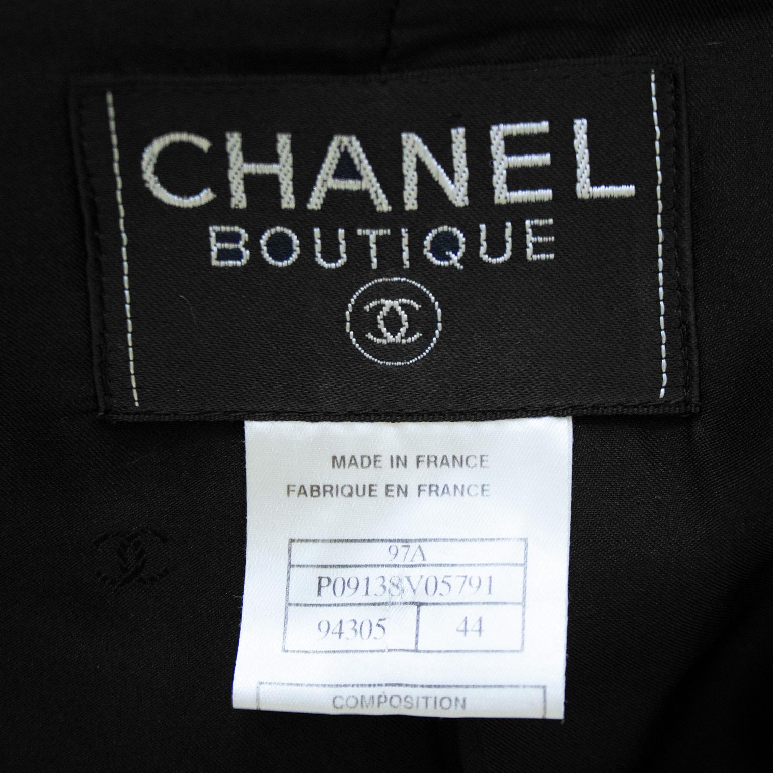 Chanel Fall 1997 Black Wool Jacket  In Good Condition In Toronto, Ontario
