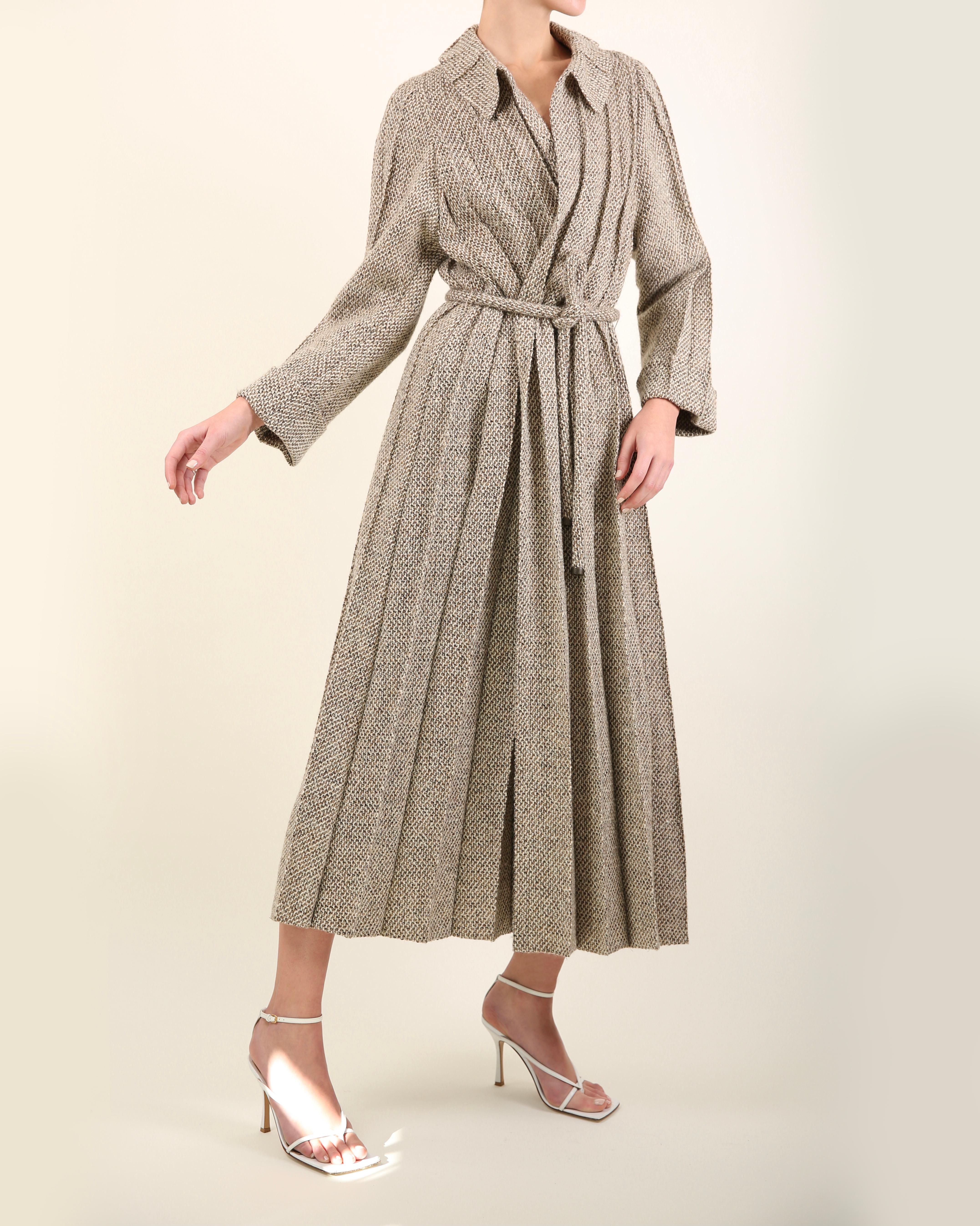 Chanel Fall 1998 brown & white tweed wool long pleated maxi jacket dress coat   For Sale 5