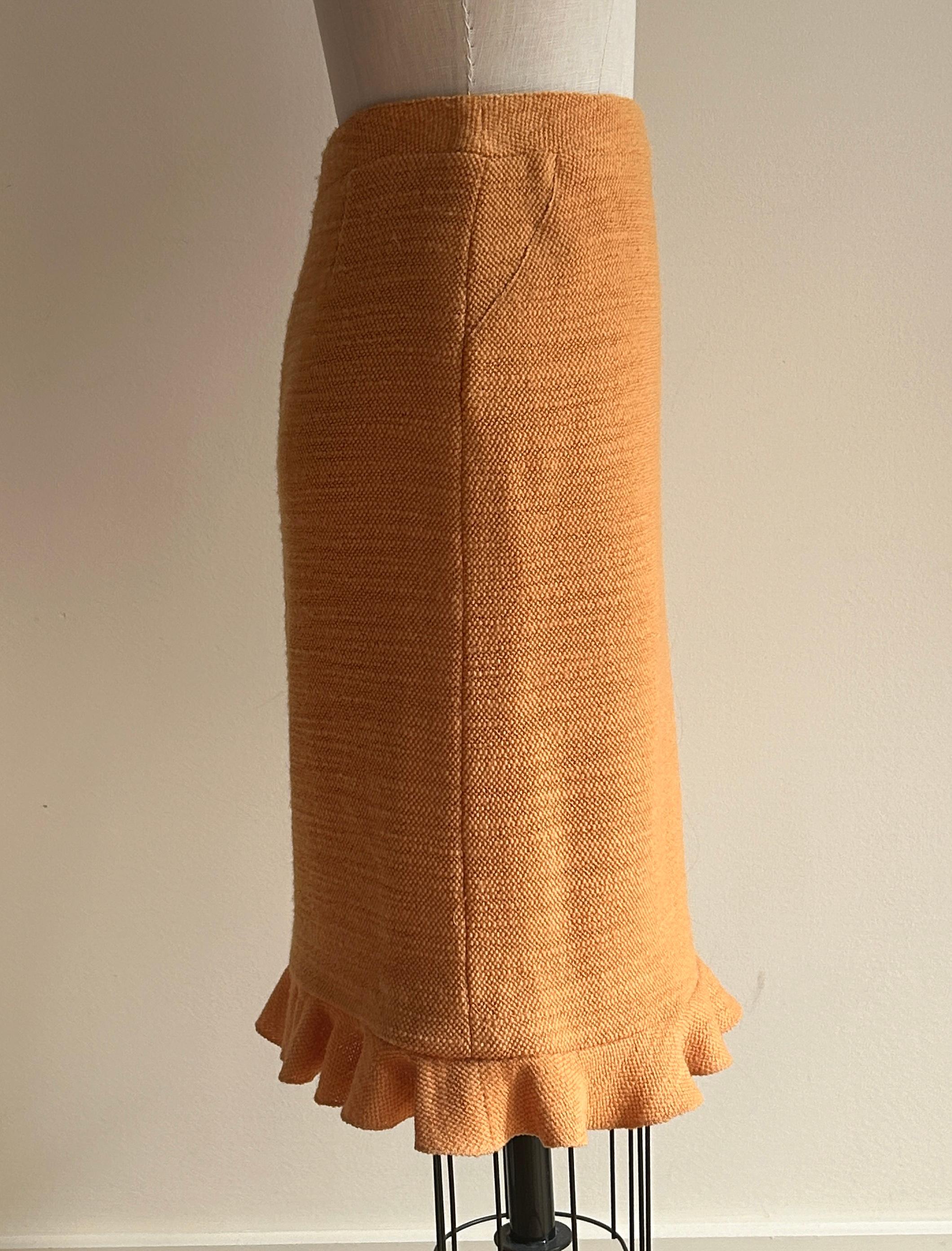Vintage Chanel Fall 1999 Orange Ruffle Hem Pencil Skirt In Excellent Condition For Sale In San Francisco, CA