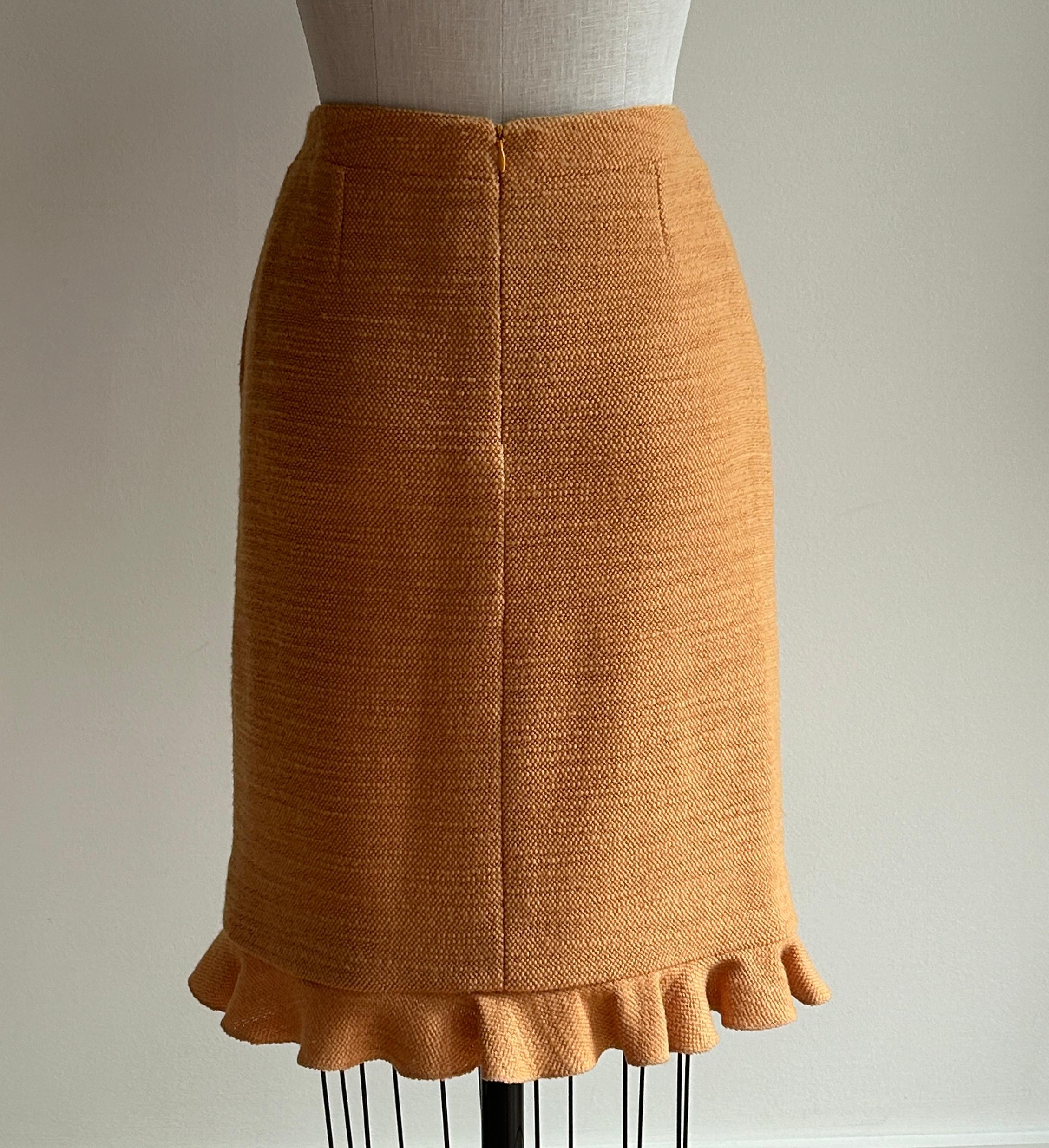 Women's Vintage Chanel Fall 1999 Orange Ruffle Hem Pencil Skirt For Sale