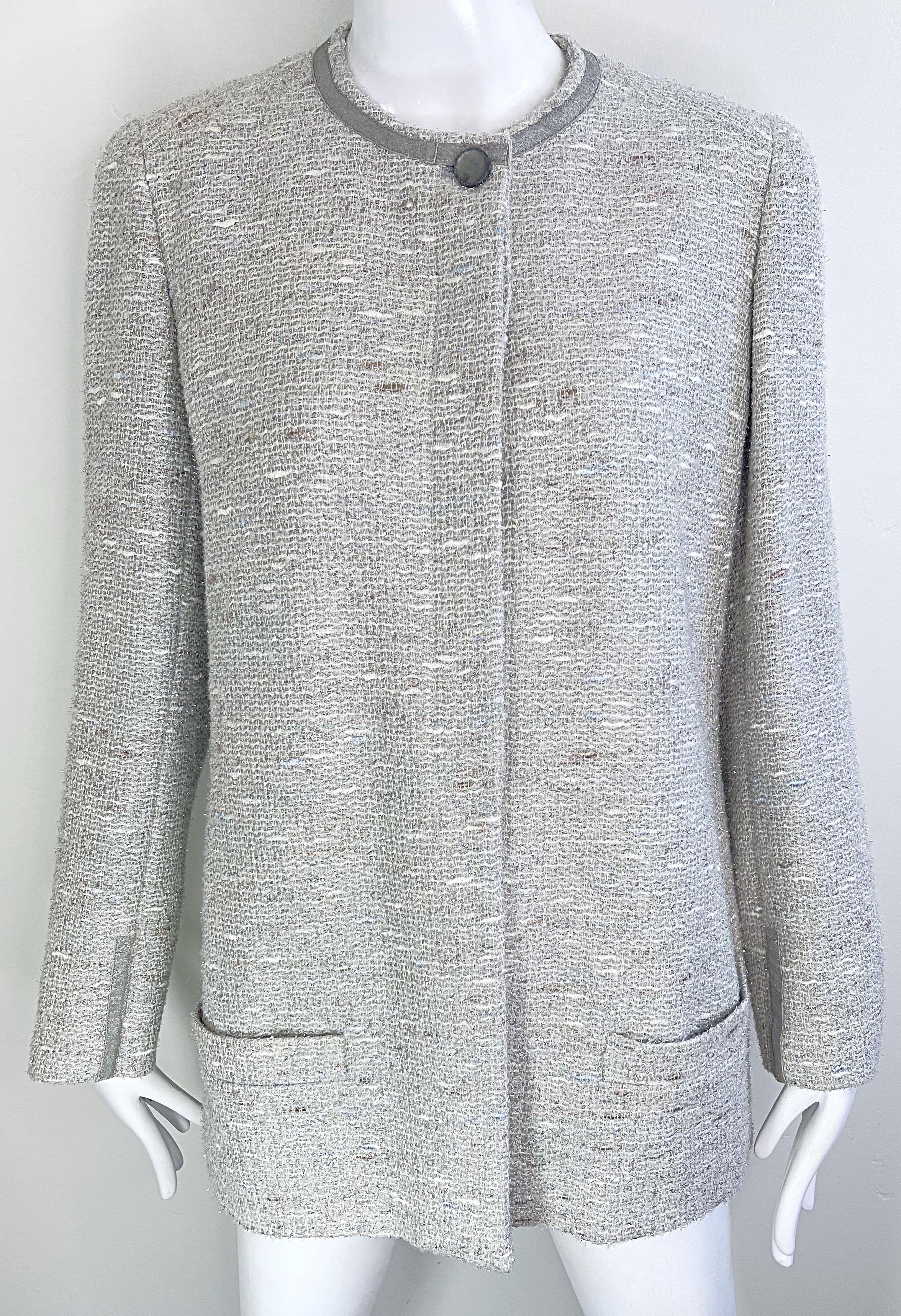 Chanel Fall 1999 Runway Size 46 Large Silver Tweed Vintage Blazer Jacket Pockets For Sale 11