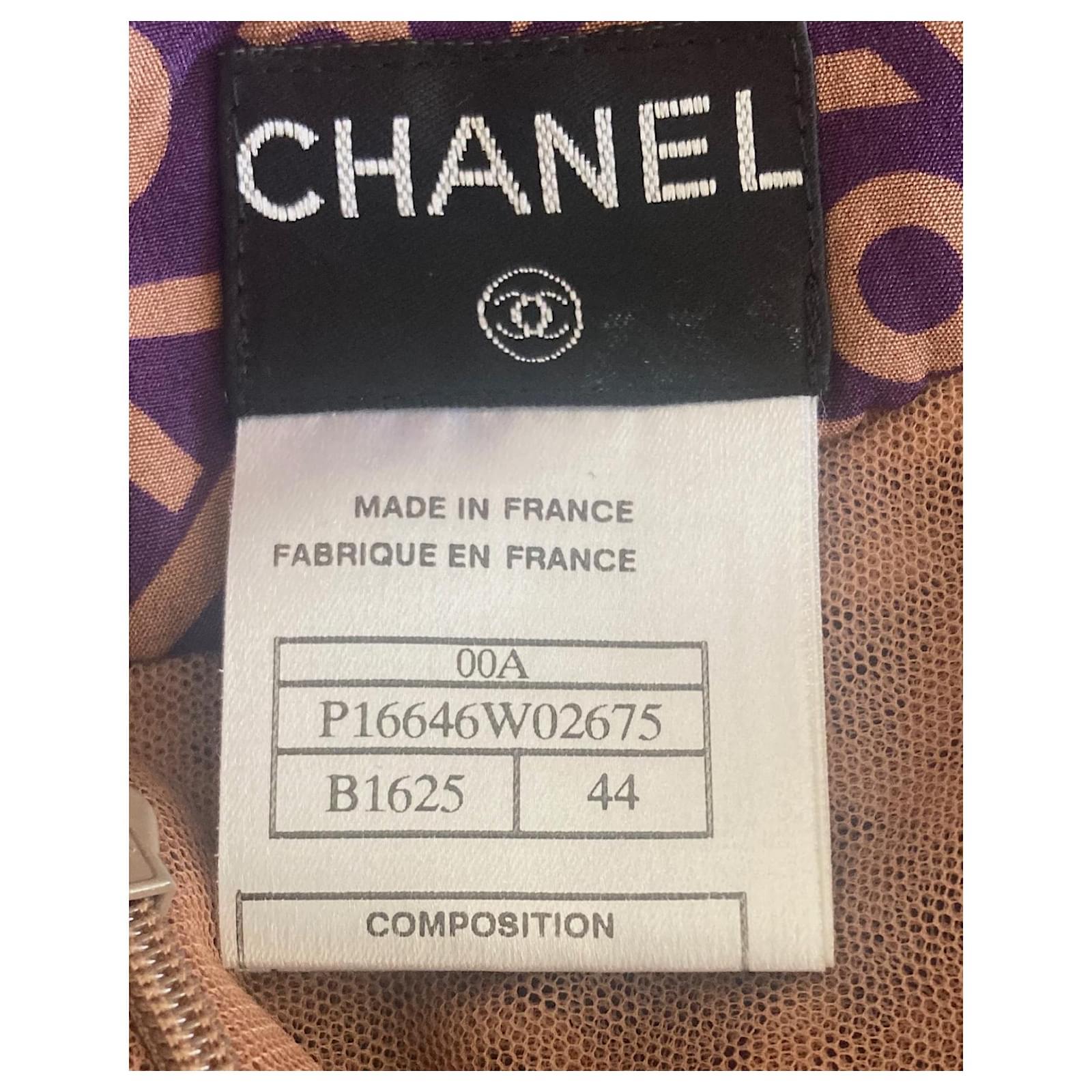 Chanel Herbst 2000 CC Faltenrock aus Seide mit Logodruck und Falten im Angebot 1