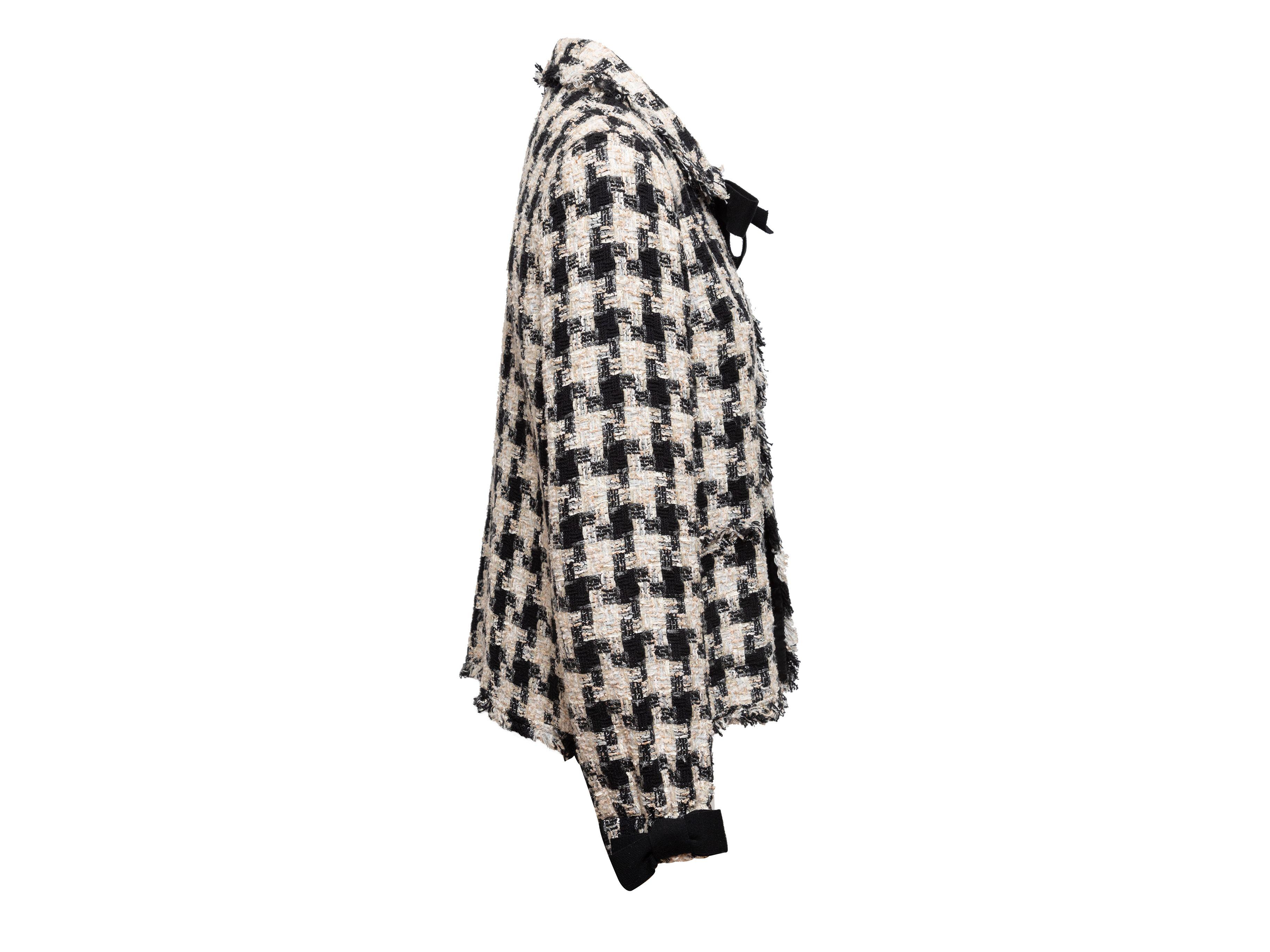 Chanel Fall 2004 Black & White Houndstooth Tweed Jacket 1